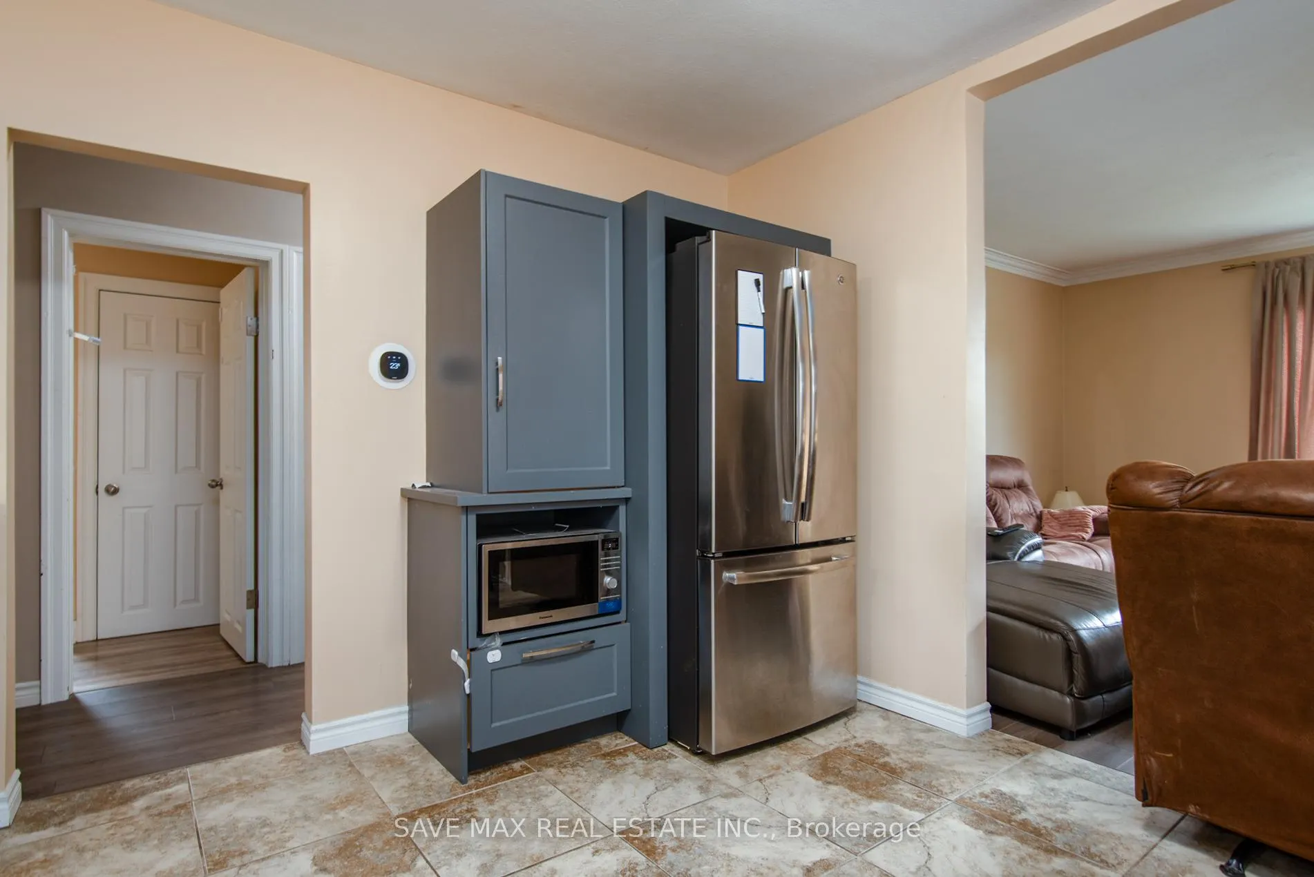 Photo 25 of 467 Stirling Avenue S, Kitchener — HOMEH