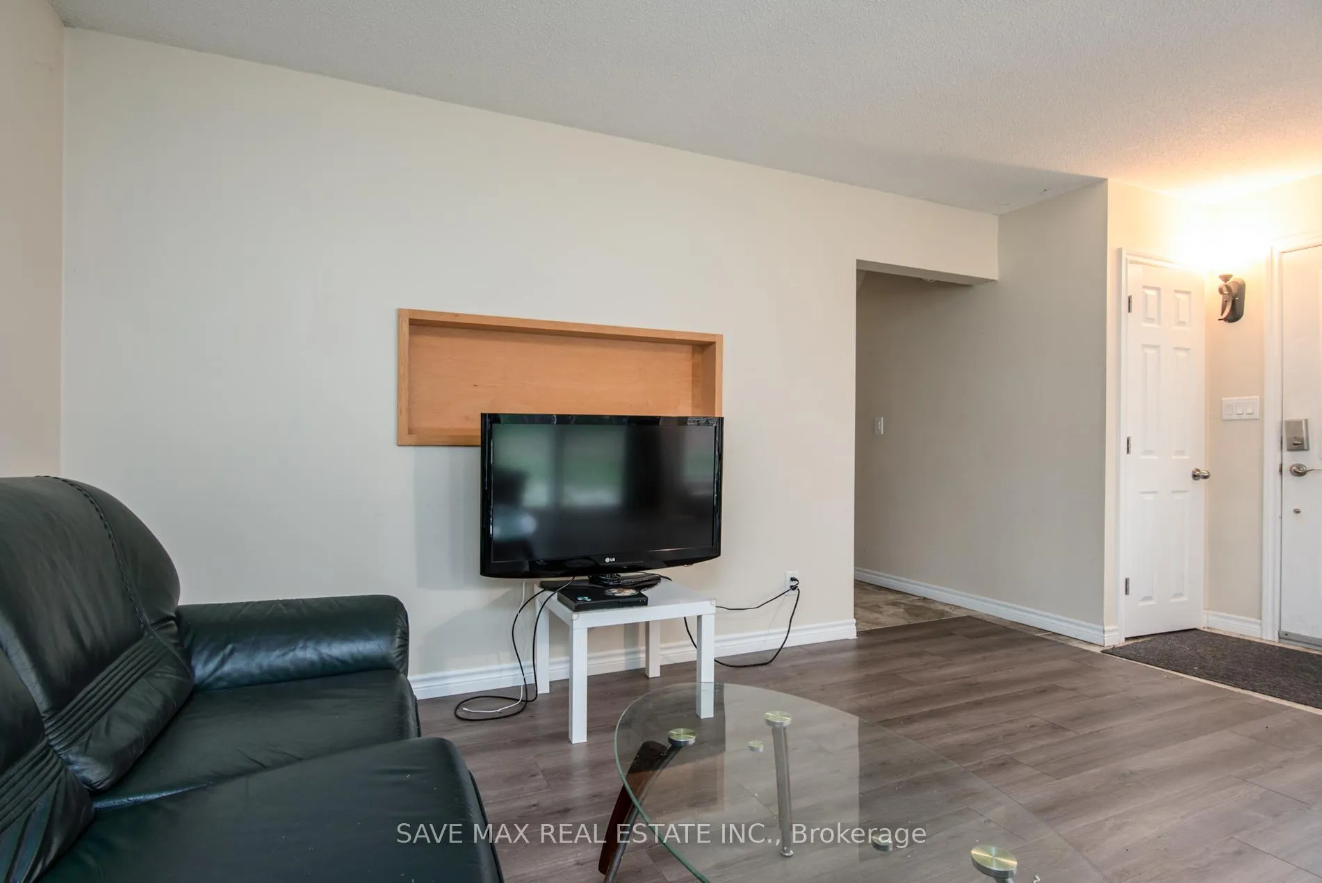 Photo 36 of 467 Stirling Avenue S, Kitchener — HOMEH