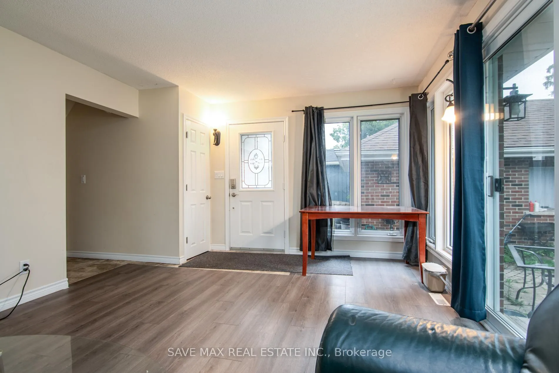 Photo 37 of 467 Stirling Avenue S, Kitchener — HOMEH