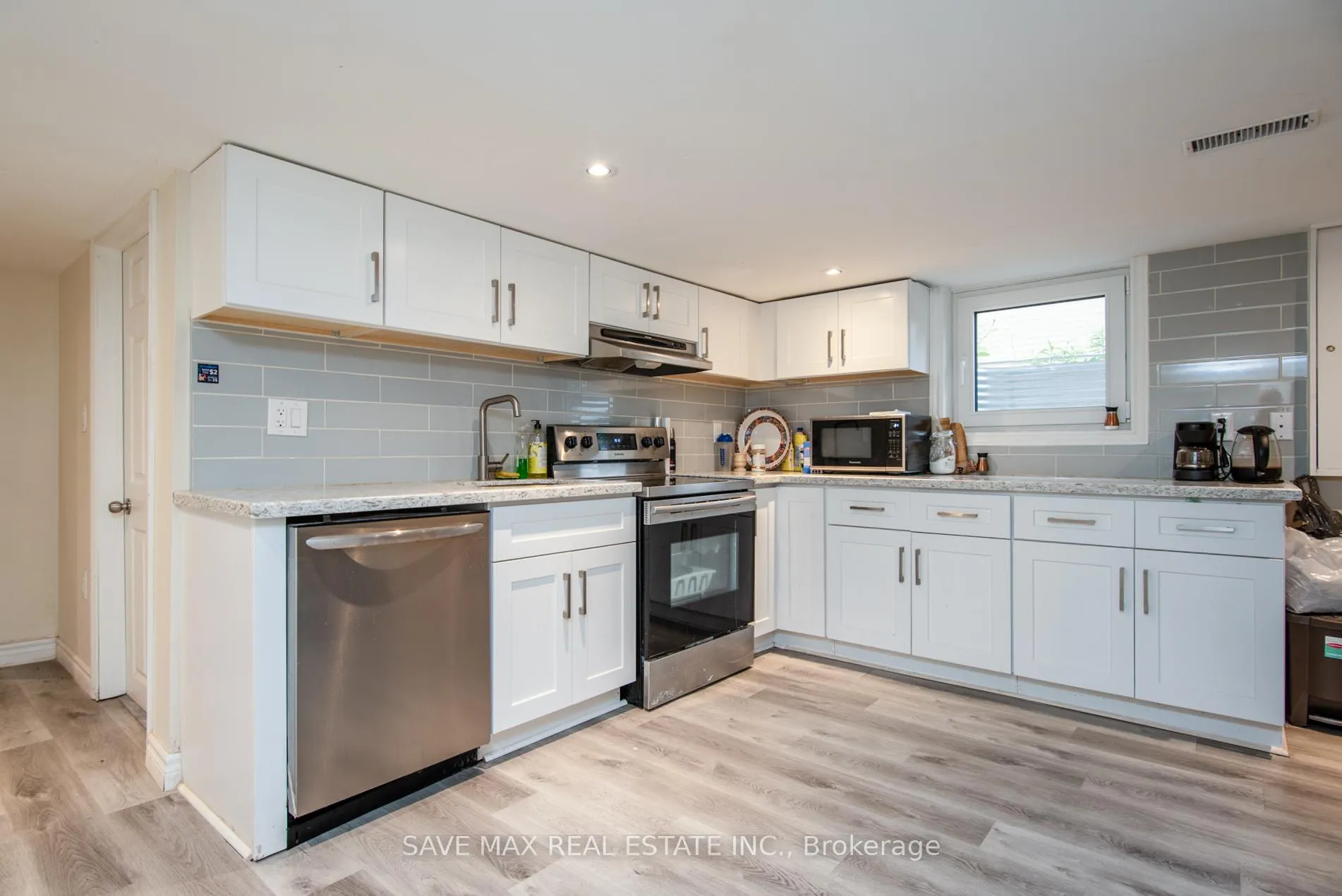 Photo 39 of 467 Stirling Avenue S, Kitchener — HOMEH