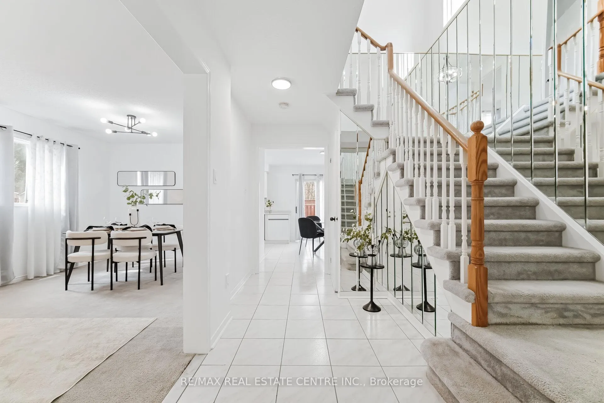 Photo 7 of 26 Braemore Road, Brampton, Brampton West — HOMEH