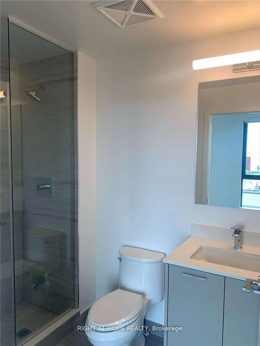 Photo 6 of Unit 510, 120 Eagle Rock Way, Vaughan, Rural Vaughan — HOMEH