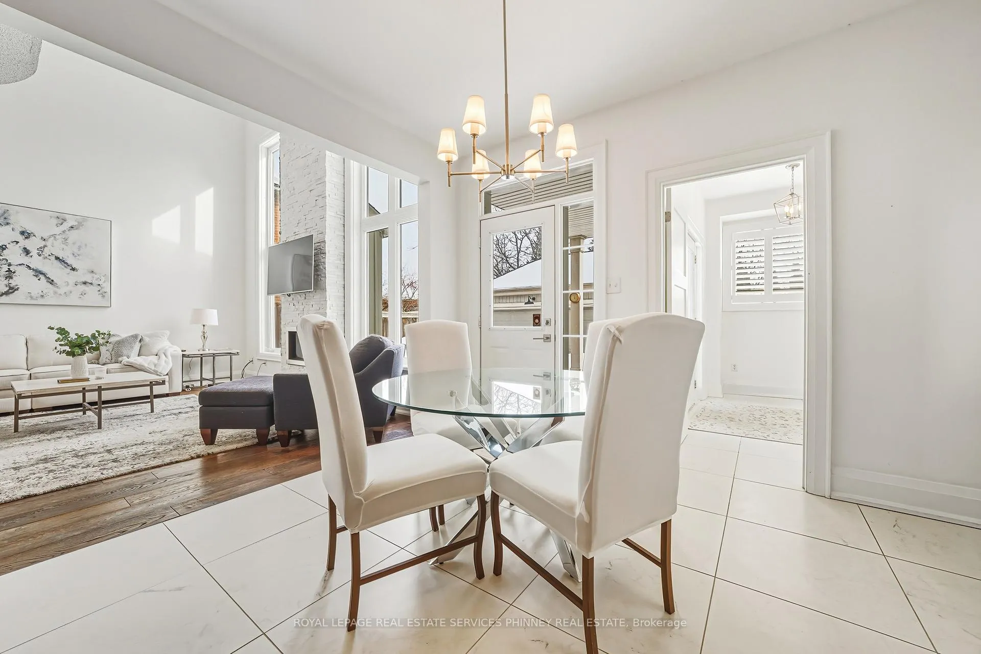 Photo 9 of 958 Irish Moss Road, Mississauga, Meadowvale Village — HOMEH