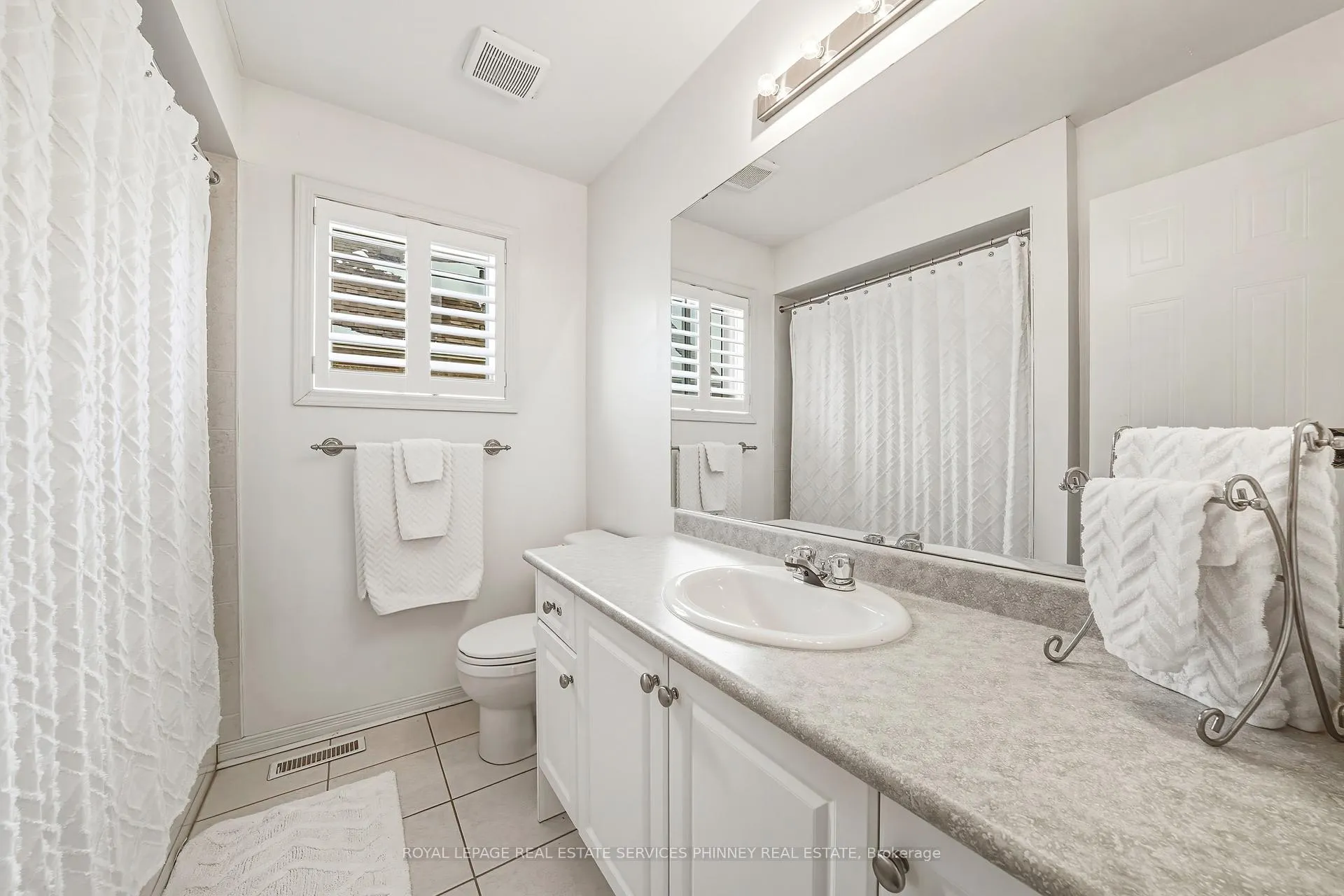 Photo 22 of 958 Irish Moss Road, Mississauga, Meadowvale Village — HOMEH