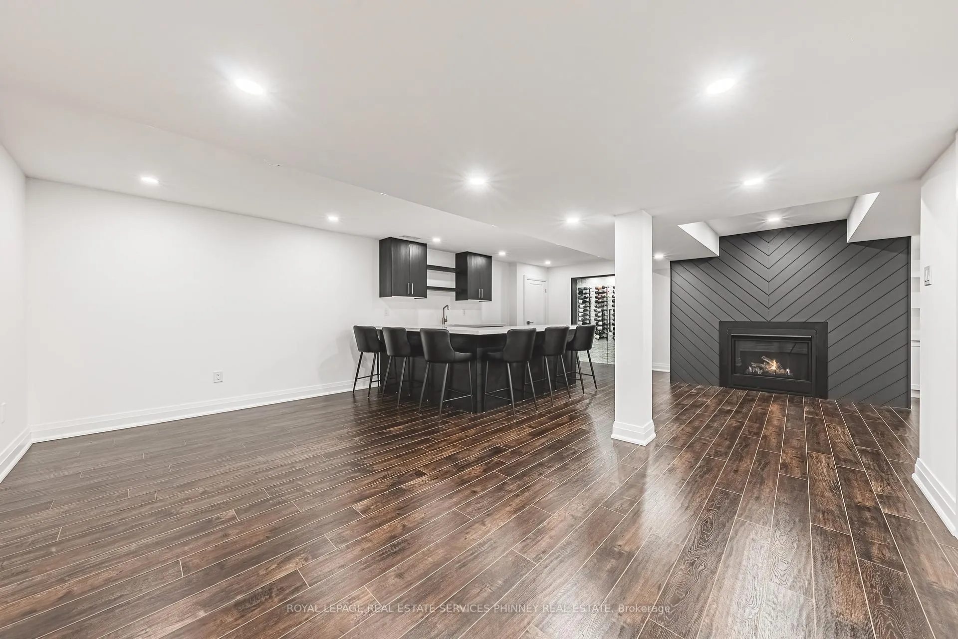 Photo 23 of 958 Irish Moss Road, Mississauga, Meadowvale Village — HOMEH