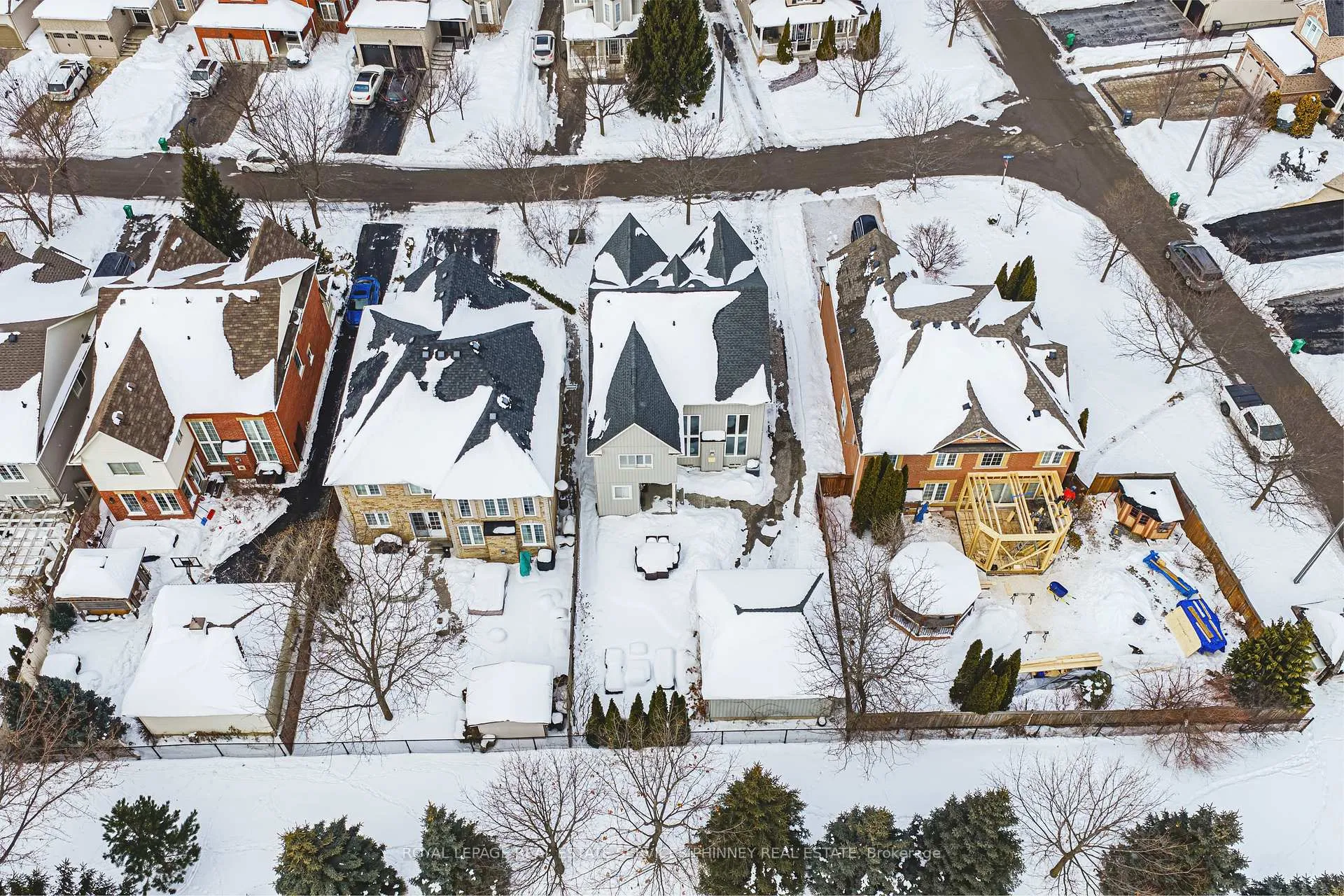 Photo 33 of 958 Irish Moss Road, Mississauga, Meadowvale Village — HOMEH