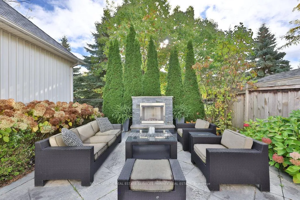 Photo 34 of 958 Irish Moss Road, Mississauga, Meadowvale Village — HOMEH