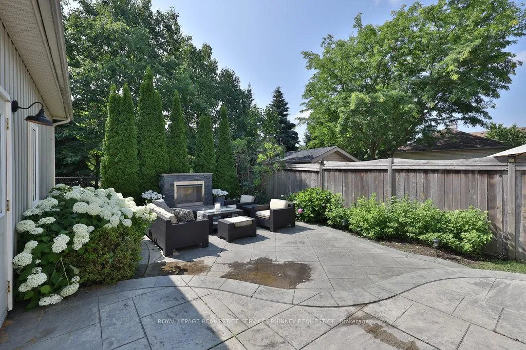 Photo 35 of 958 Irish Moss Road, Mississauga, Meadowvale Village — HOMEH