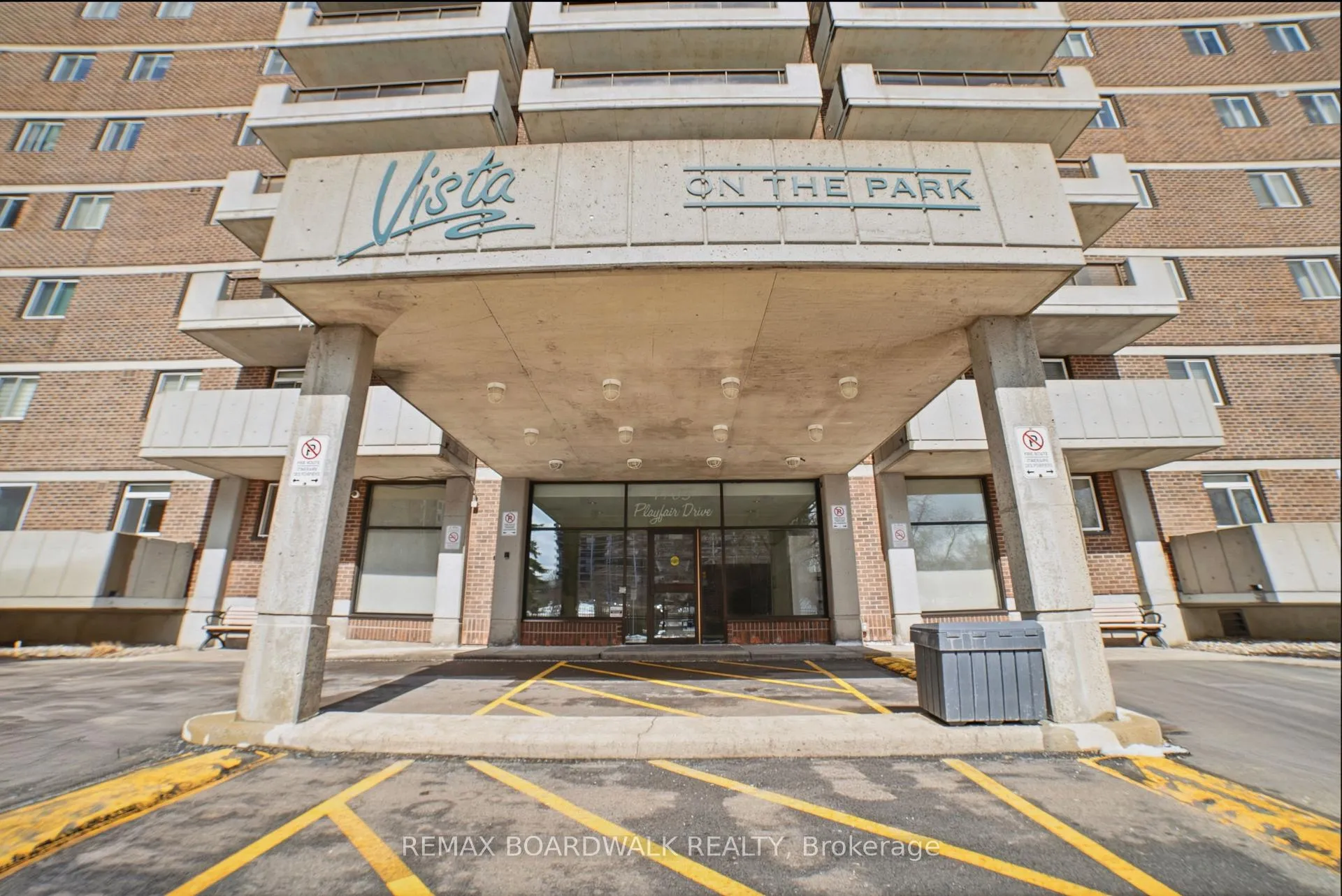 Photo of Unit 1408, 1705 Playfair Drive