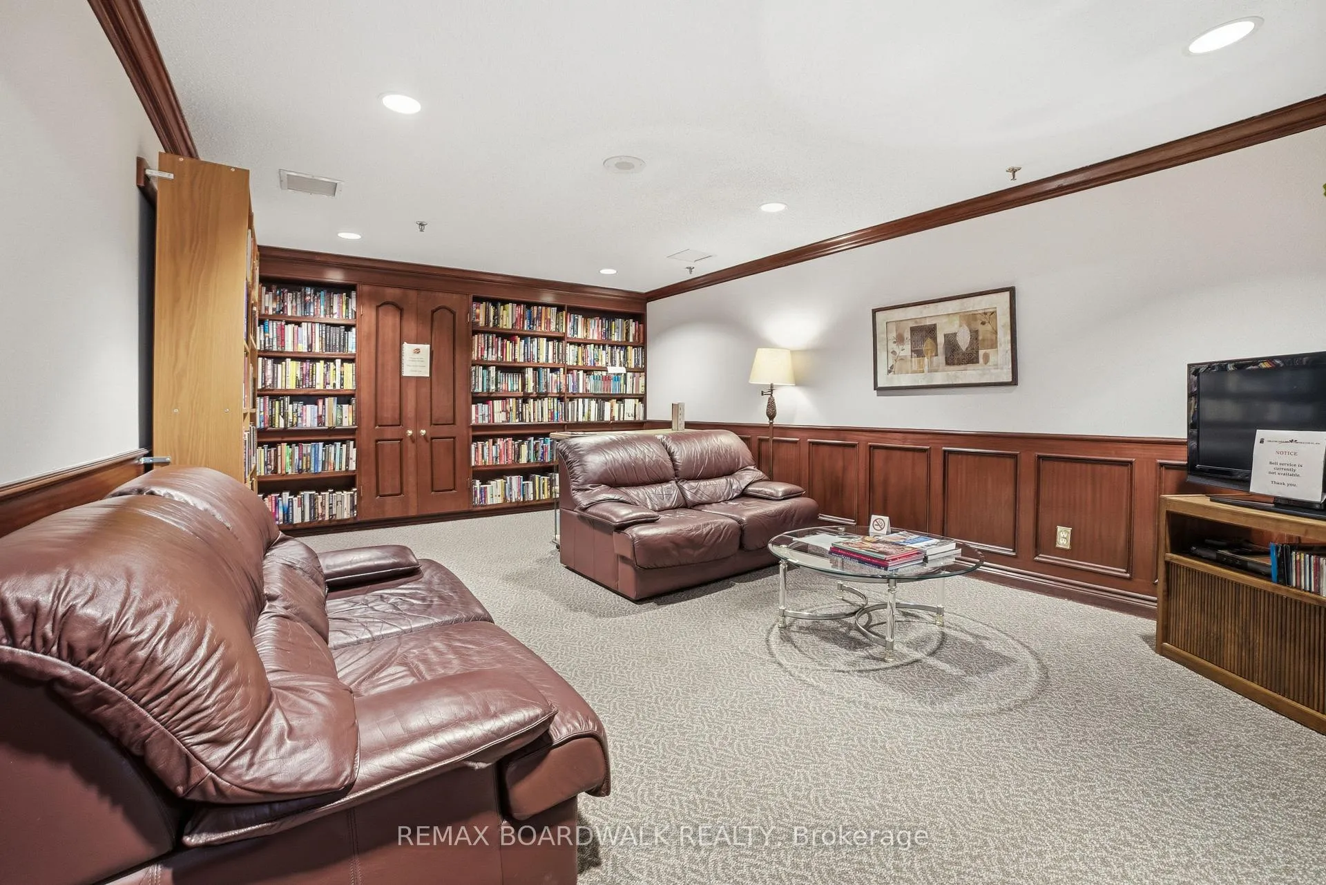 Photo 11 of Unit 1408, 1705 Playfair Drive, Ottawa, Playfair Park — HOMEH
