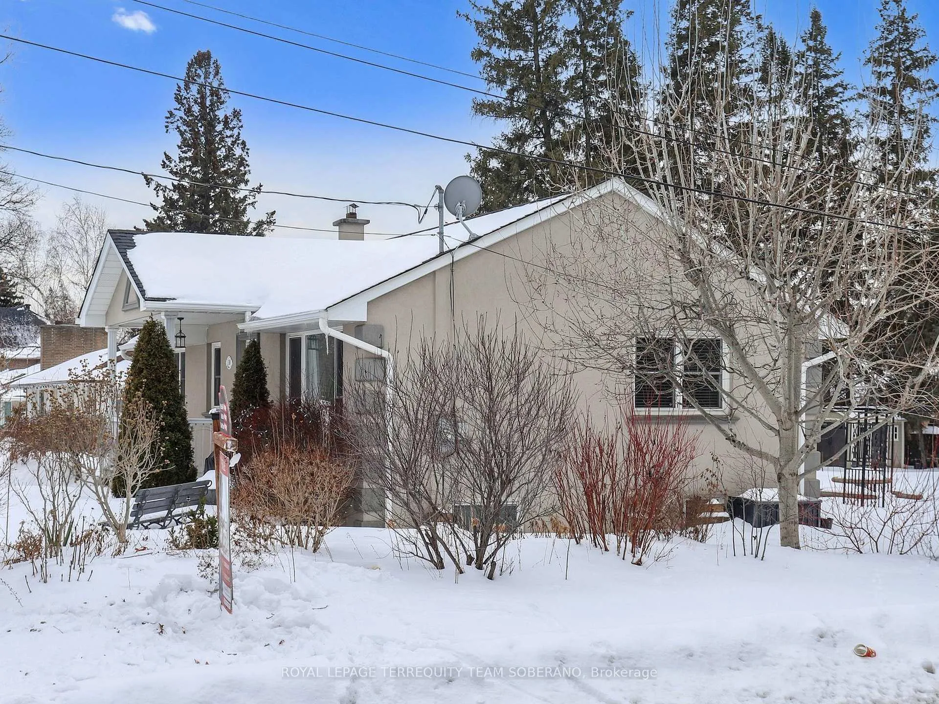 Photo 3 of 10 Gram Street, Vaughan, Maple — HOMEH