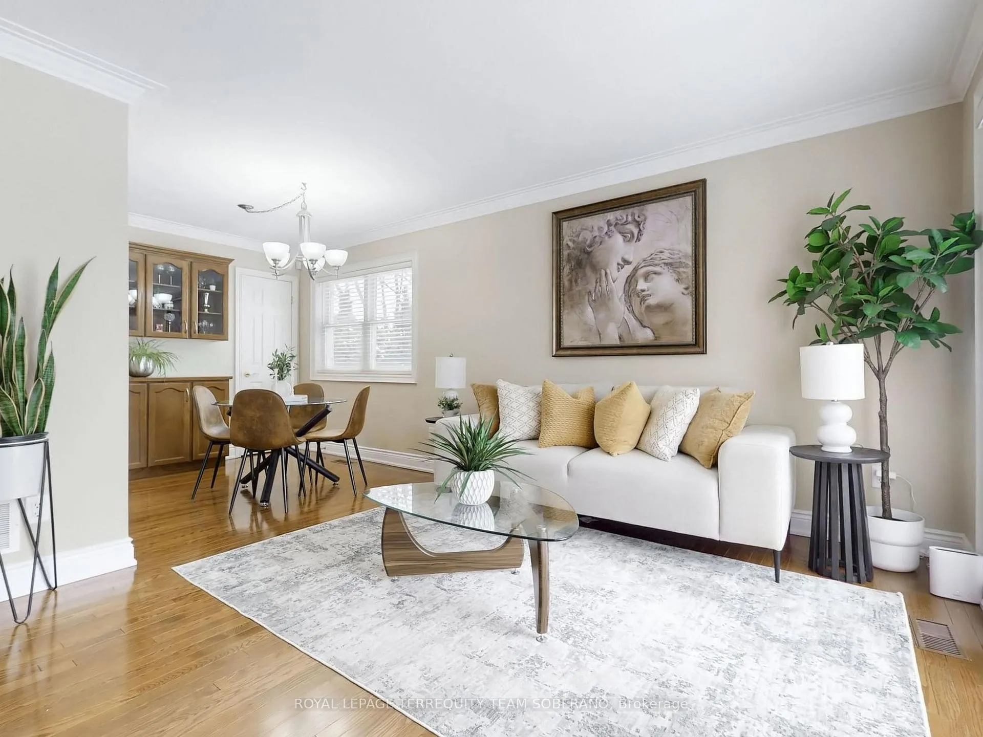 Photo 7 of 10 Gram Street, Vaughan, Maple — HOMEH