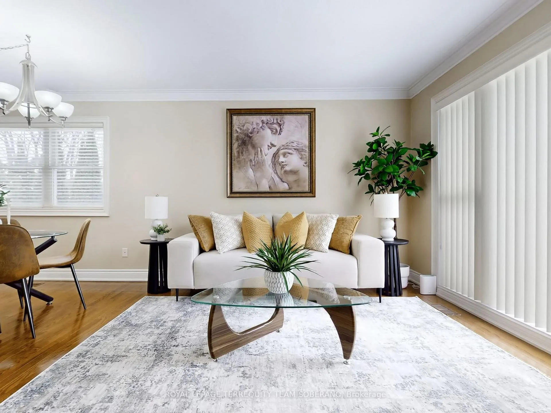 Photo 8 of 10 Gram Street, Vaughan, Maple — HOMEH