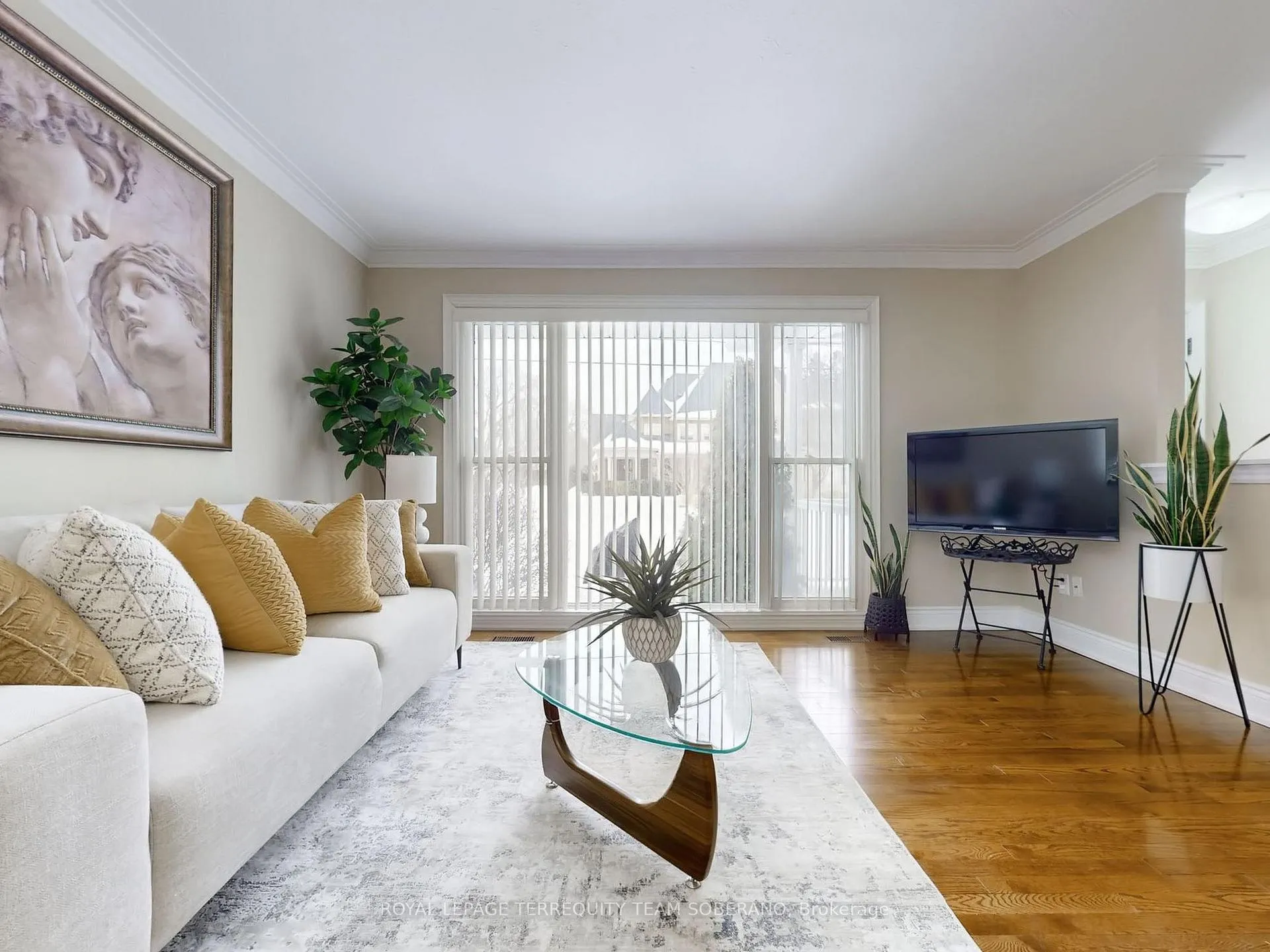 Photo 9 of 10 Gram Street, Vaughan, Maple — HOMEH