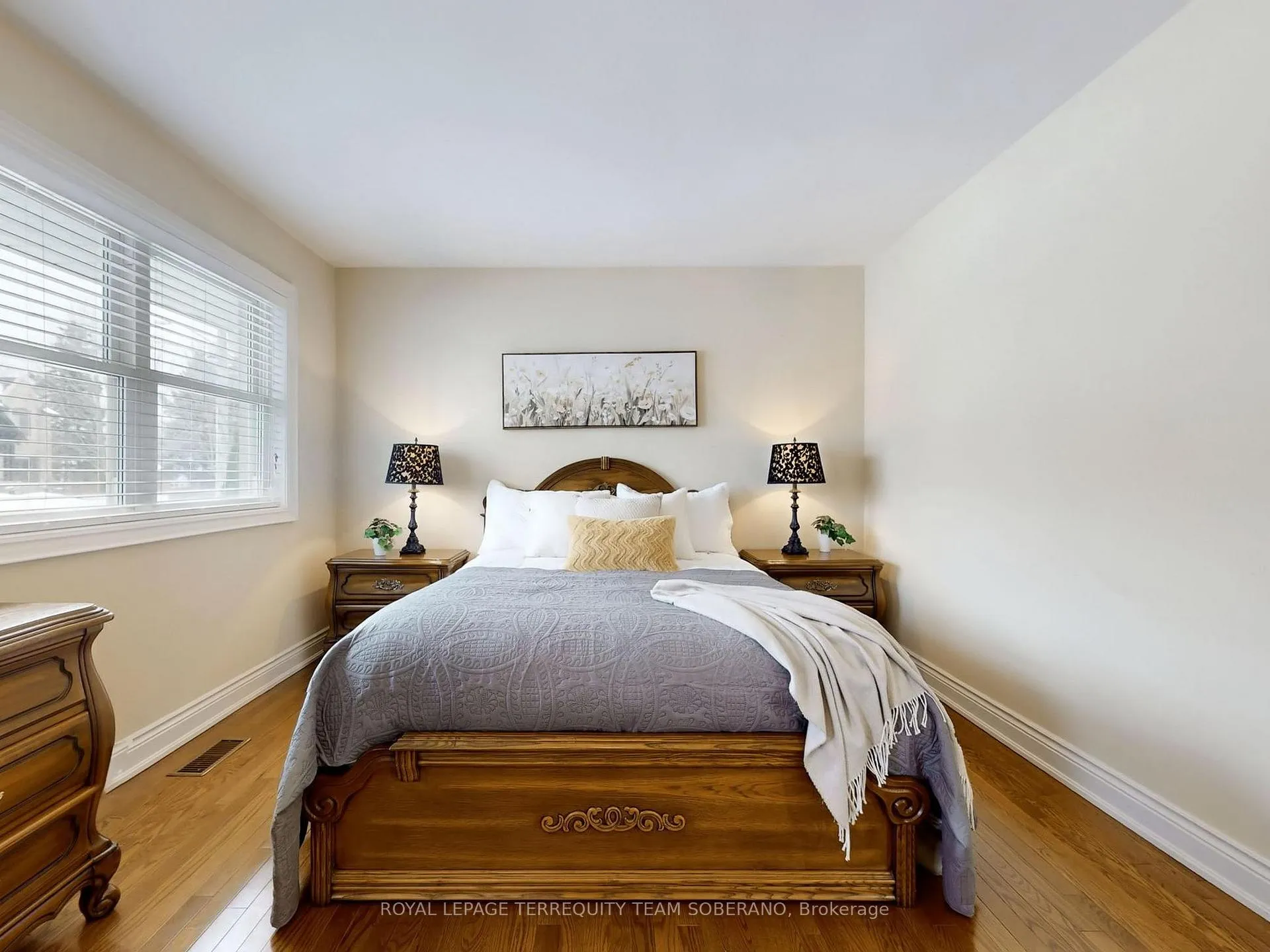 Photo 24 of 10 Gram Street, Vaughan, Maple — HOMEH