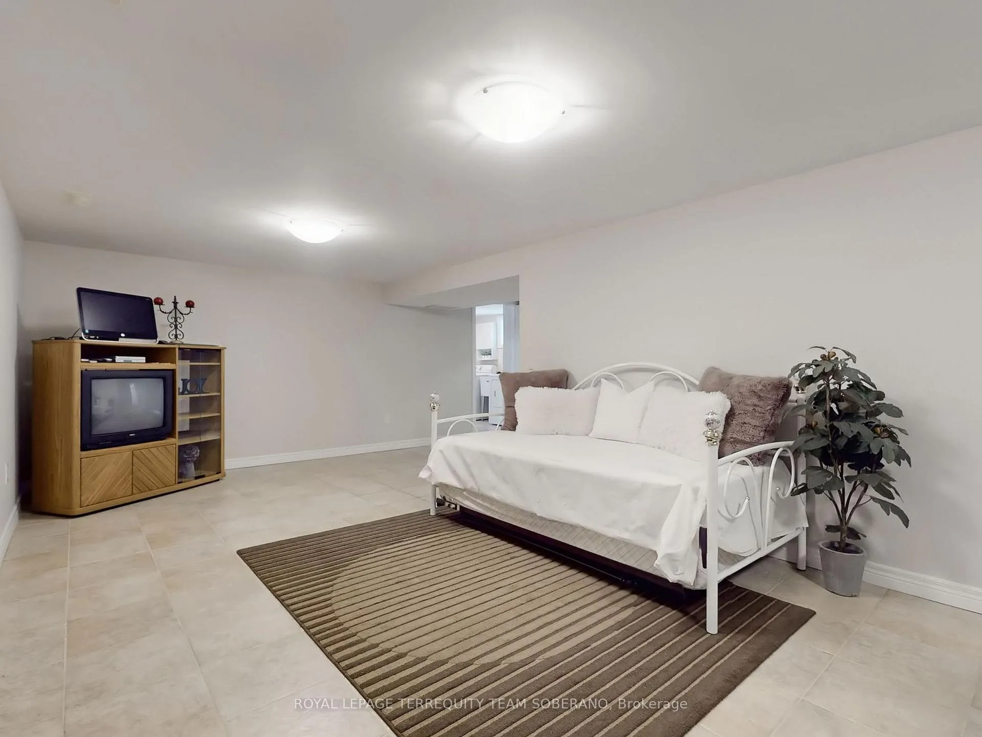 Photo 34 of 10 Gram Street, Vaughan, Maple — HOMEH