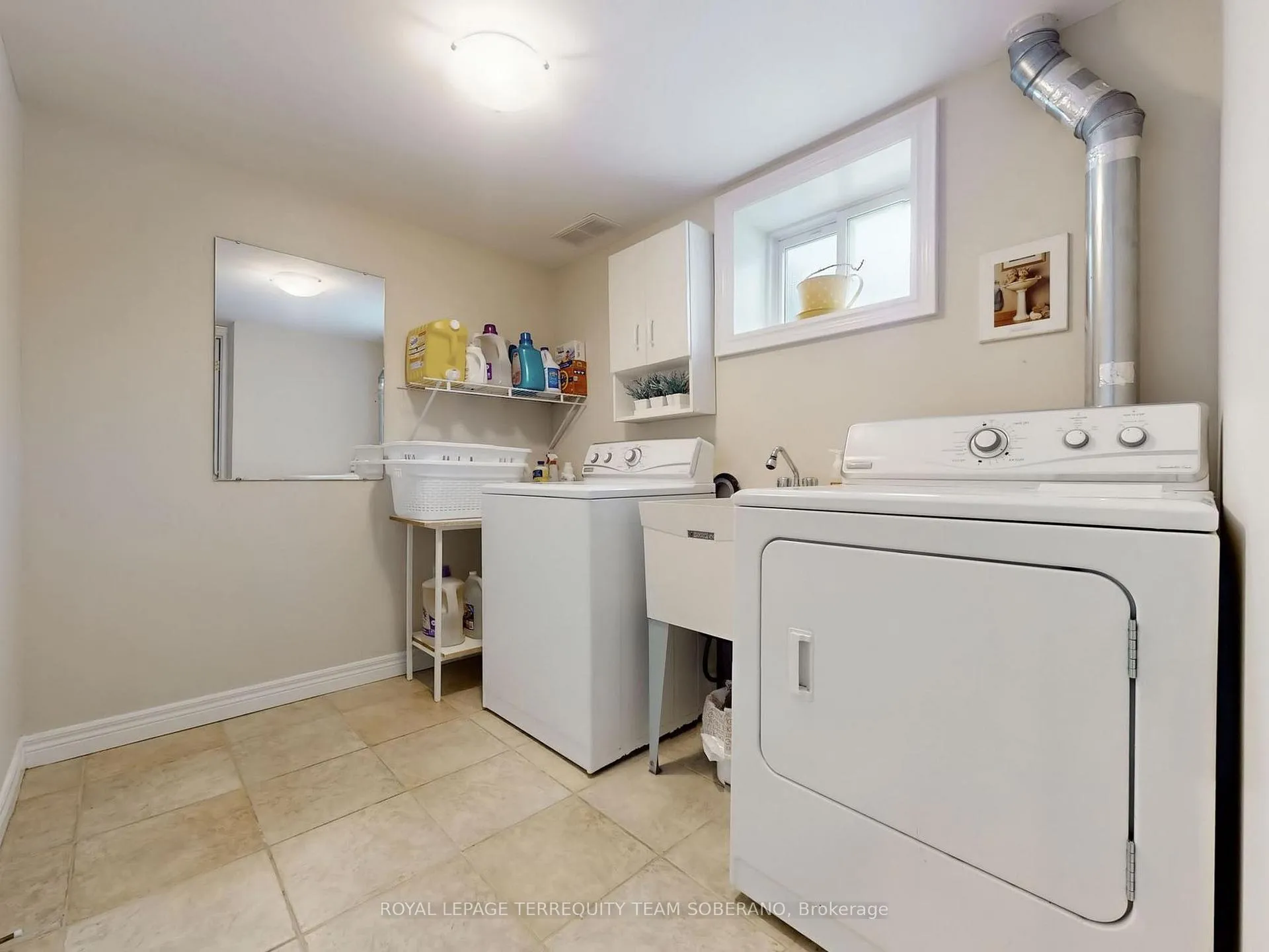 Photo 38 of 10 Gram Street, Vaughan, Maple — HOMEH