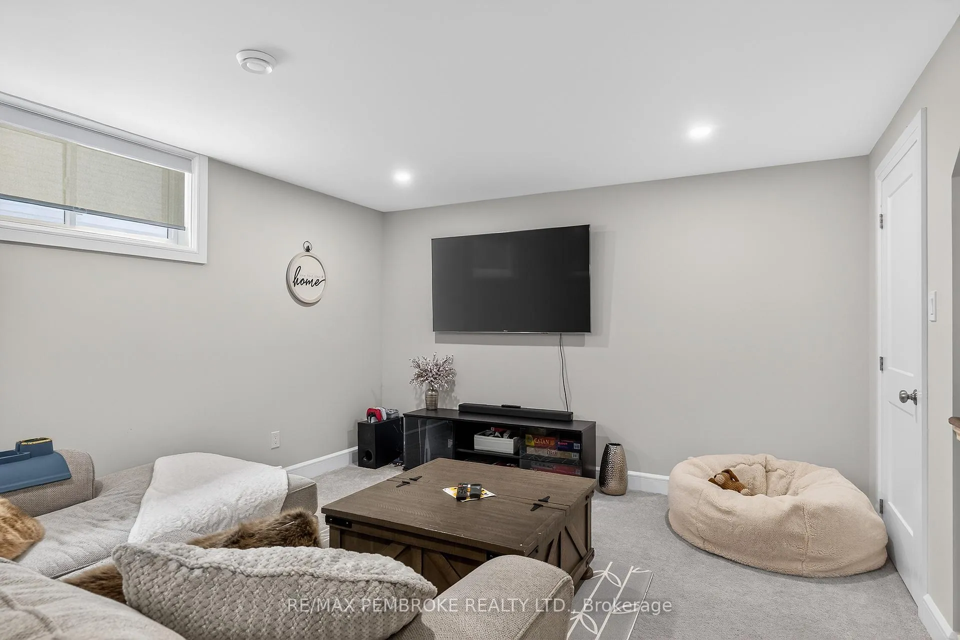 Photo 39 of 43 Liam Street, Petawawa — HOMEH