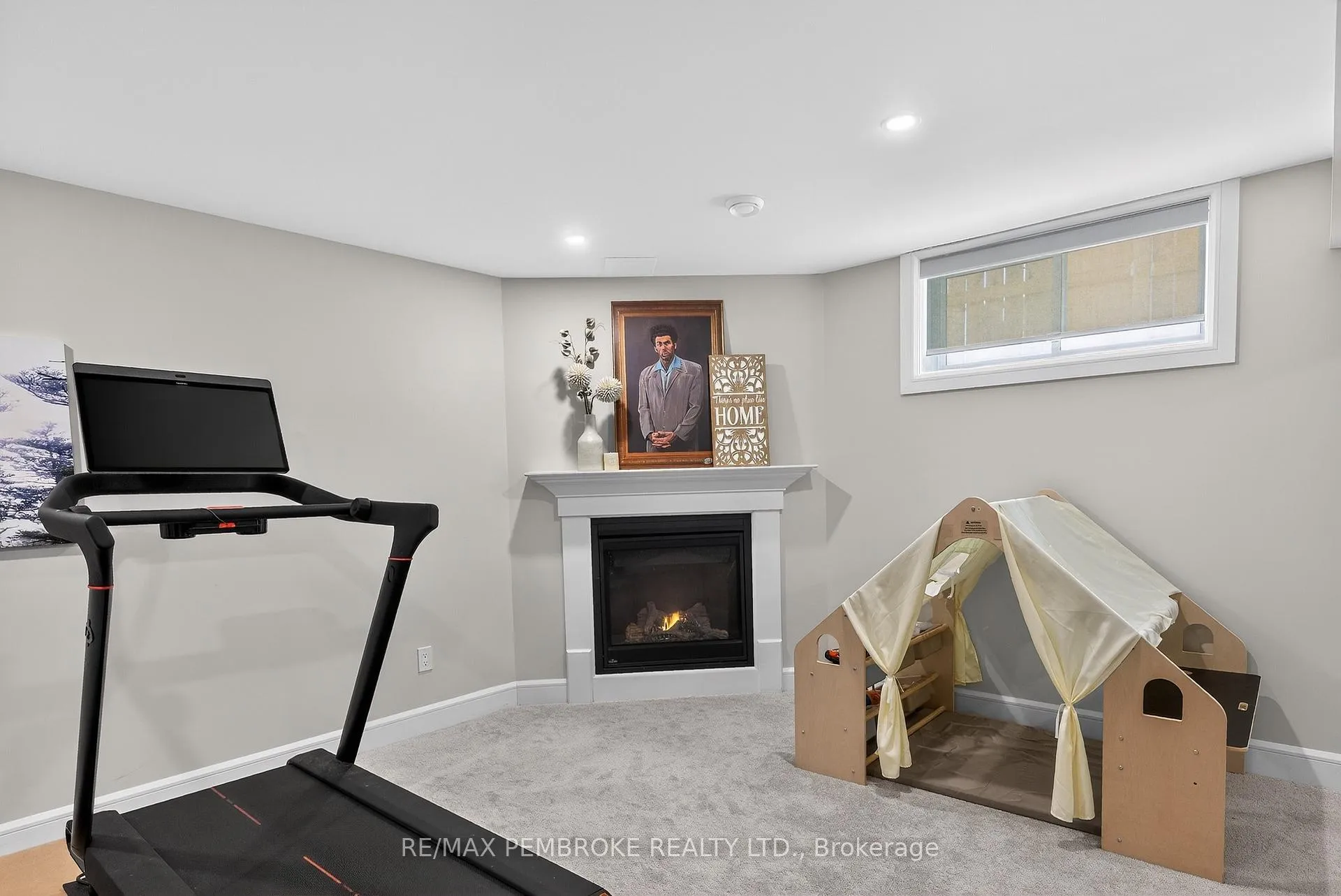 Photo 40 of 43 Liam Street, Petawawa — HOMEH