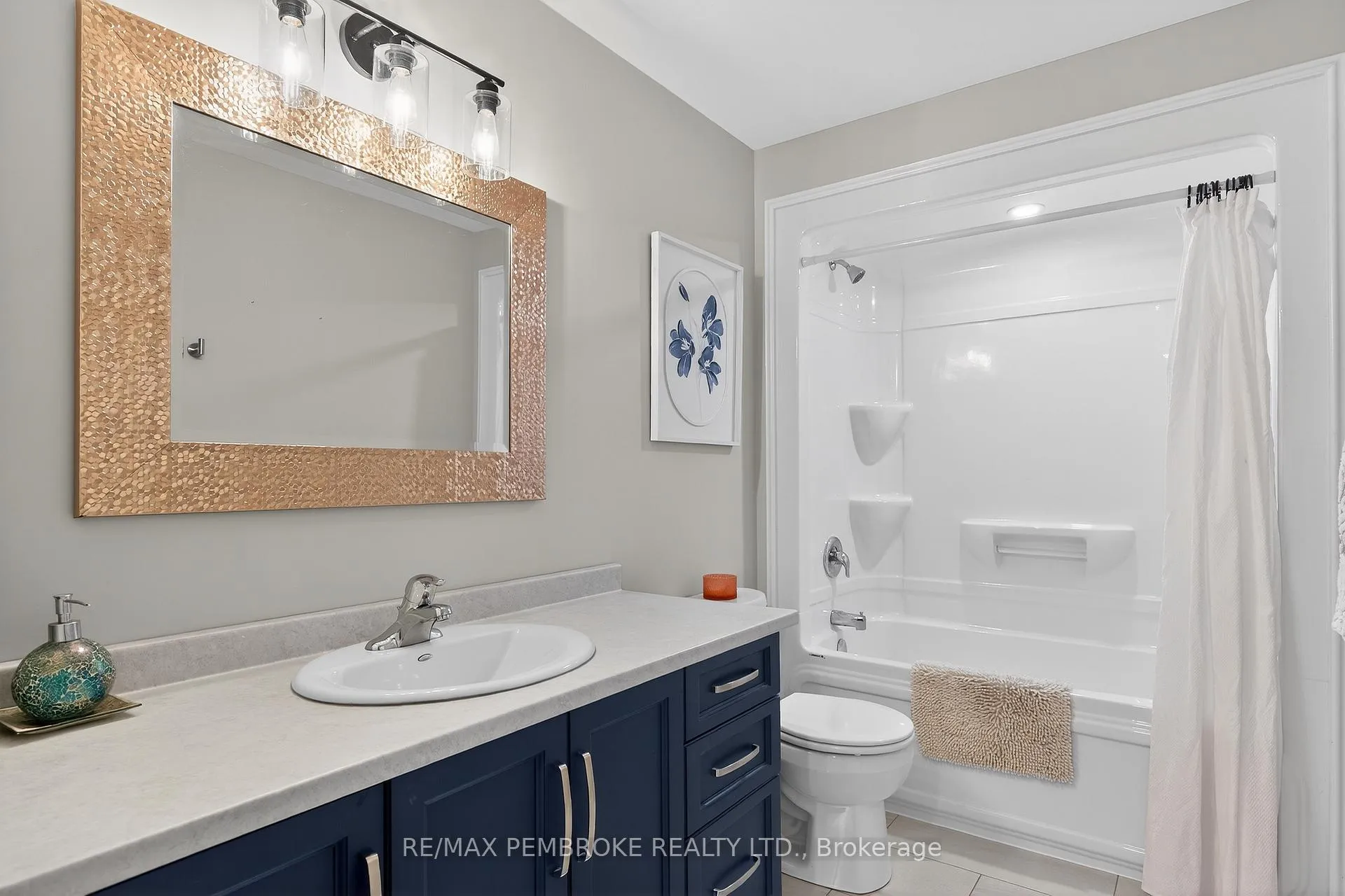 Photo 43 of 43 Liam Street, Petawawa — HOMEH