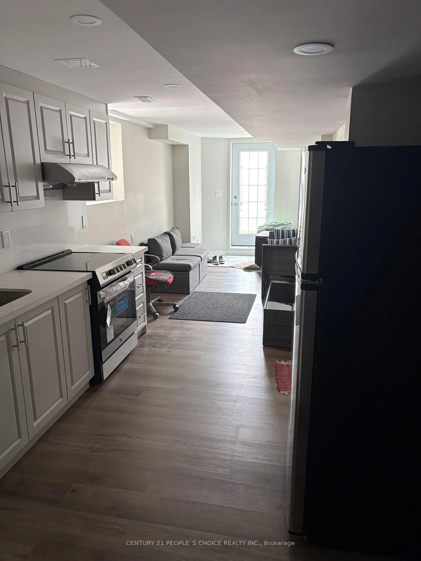 Photo 2 of Unit Bsmt, 11 Portrush Trail, Brampton, Credit Valley — HOMEH