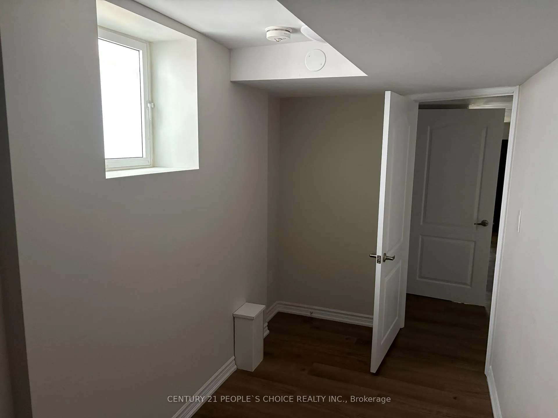 Photo 8 of Unit Bsmt, 11 Portrush Trail, Brampton, Credit Valley — HOMEH