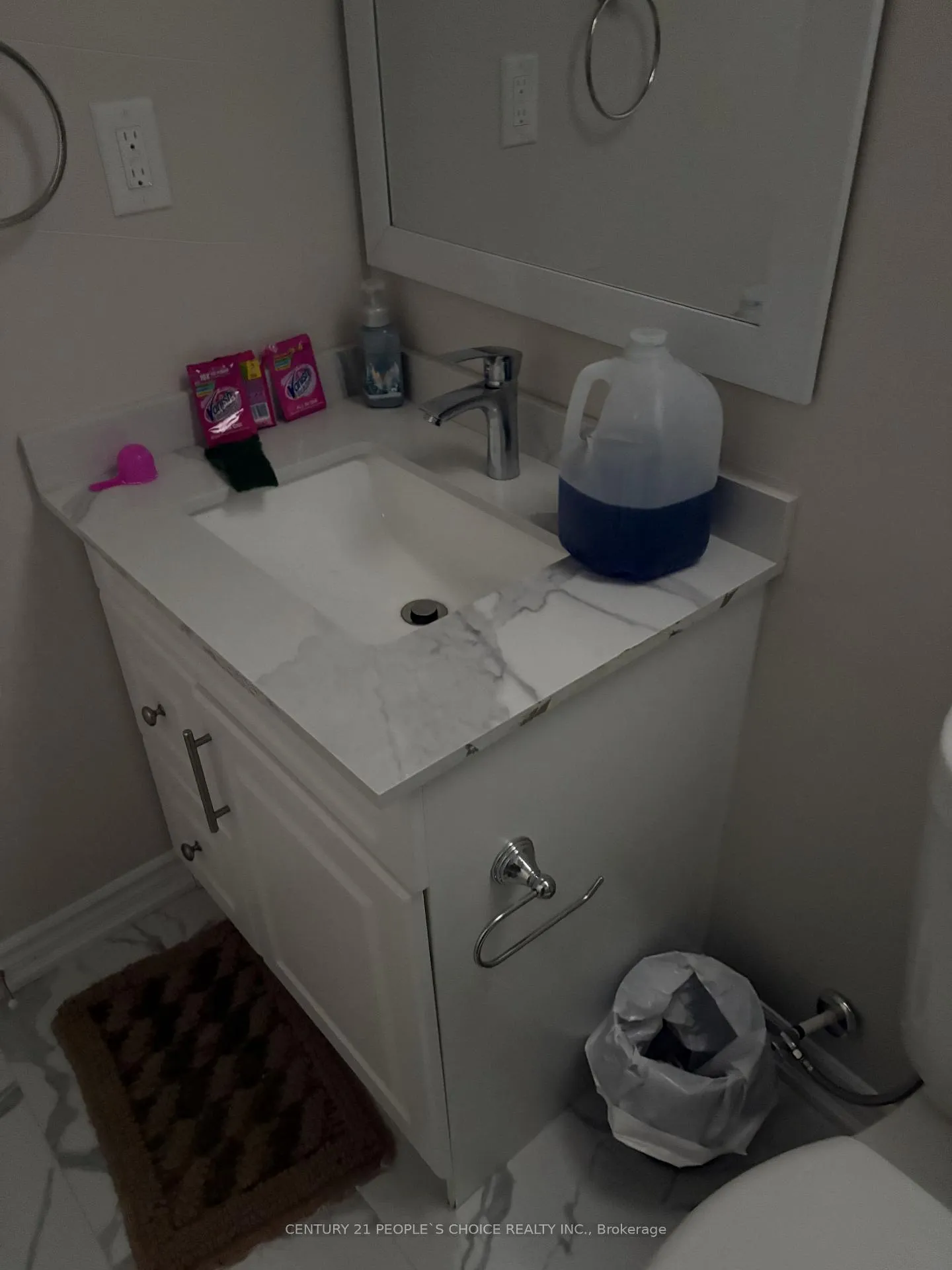 Photo 10 of Unit Bsmt, 11 Portrush Trail, Brampton, Credit Valley — HOMEH