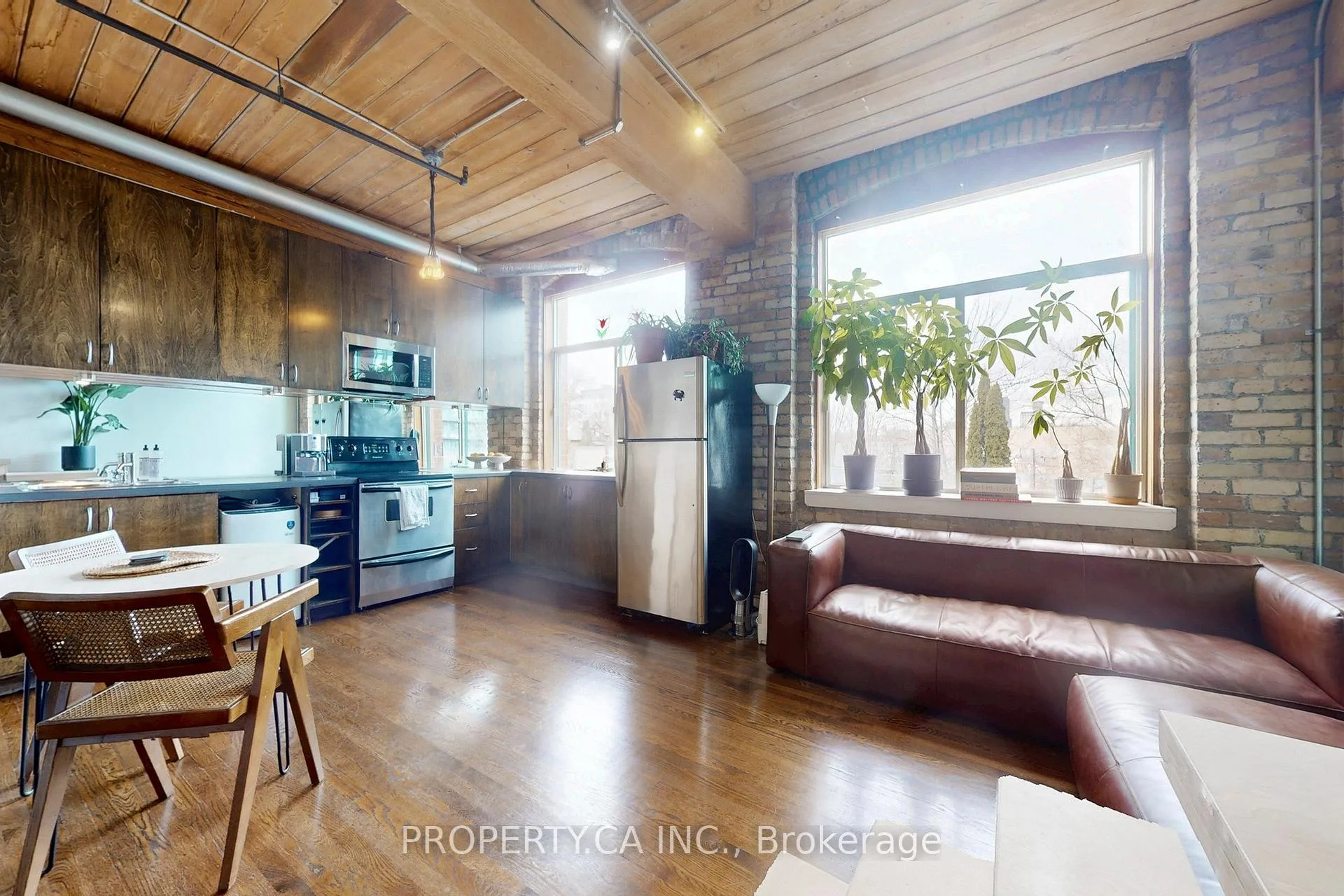 Photo 5 of Unit 210, 24 Noble Street, Toronto, Roncesvalles — HOMEH