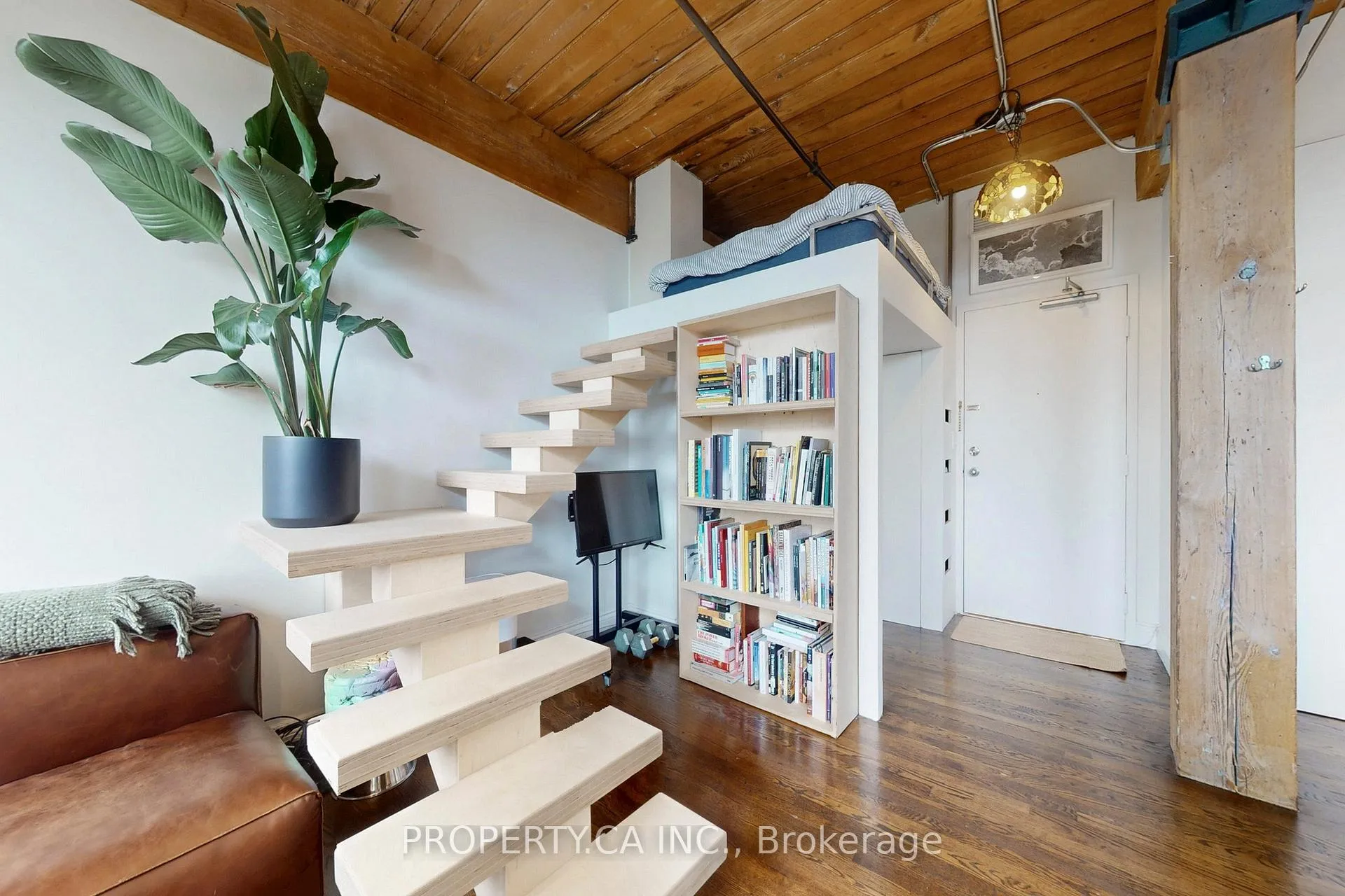 Photo 14 of Unit 210, 24 Noble Street, Toronto, Roncesvalles — HOMEH