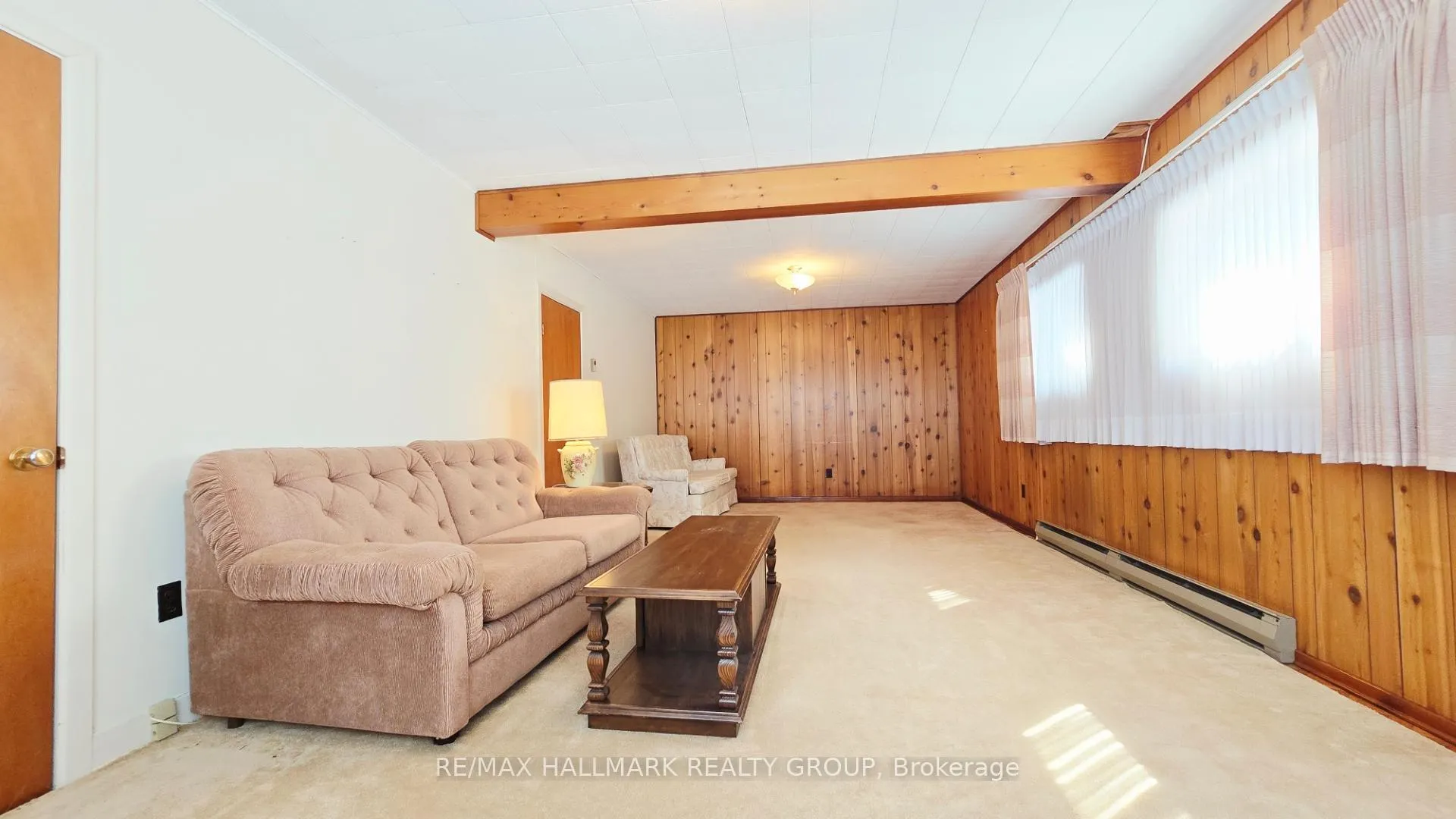 Photo 28 of 44 Foothills Drive, Ottawa, Lynwood Village — HOMEH