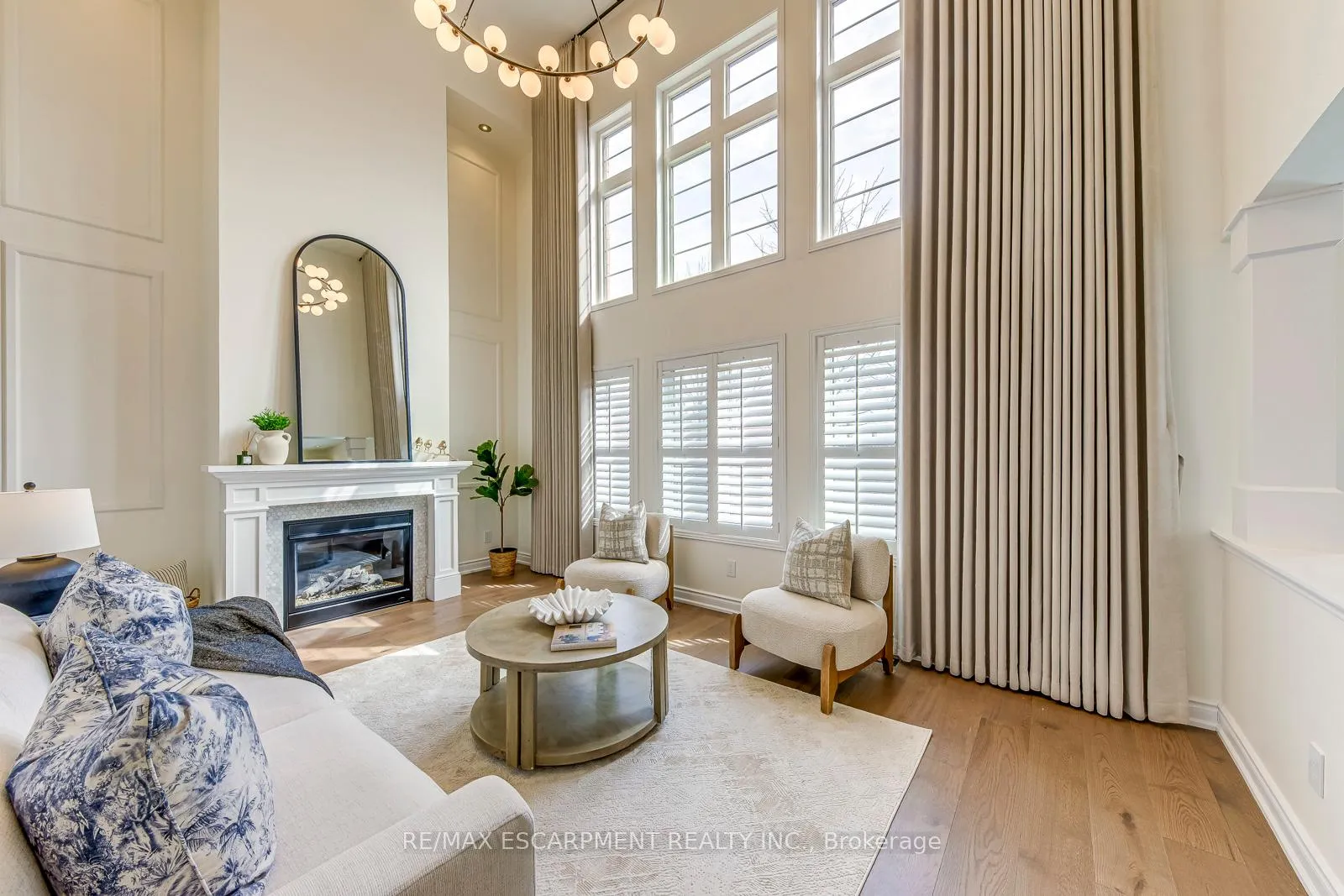 Photo 15 of 4200 Fuller Crescent, Burlington, Alton — HOMEH