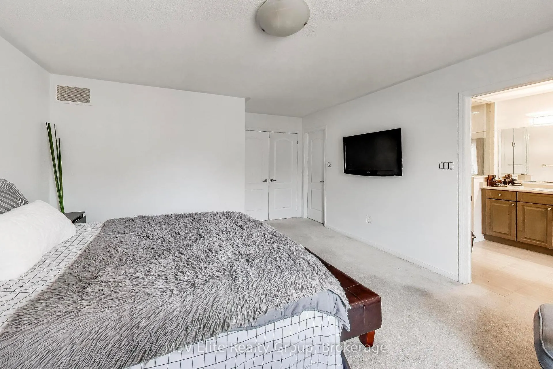 Photo 23 of 57 Agricola Road, Brampton, Northwest Brampton — HOMEH