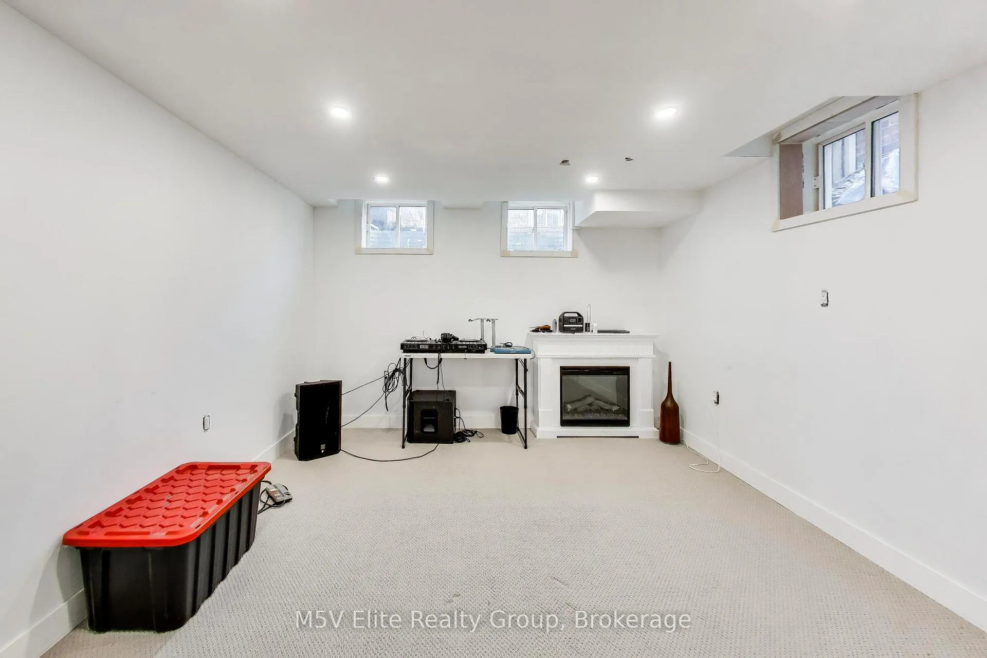 Photo 34 of 57 Agricola Road, Brampton, Northwest Brampton — HOMEH