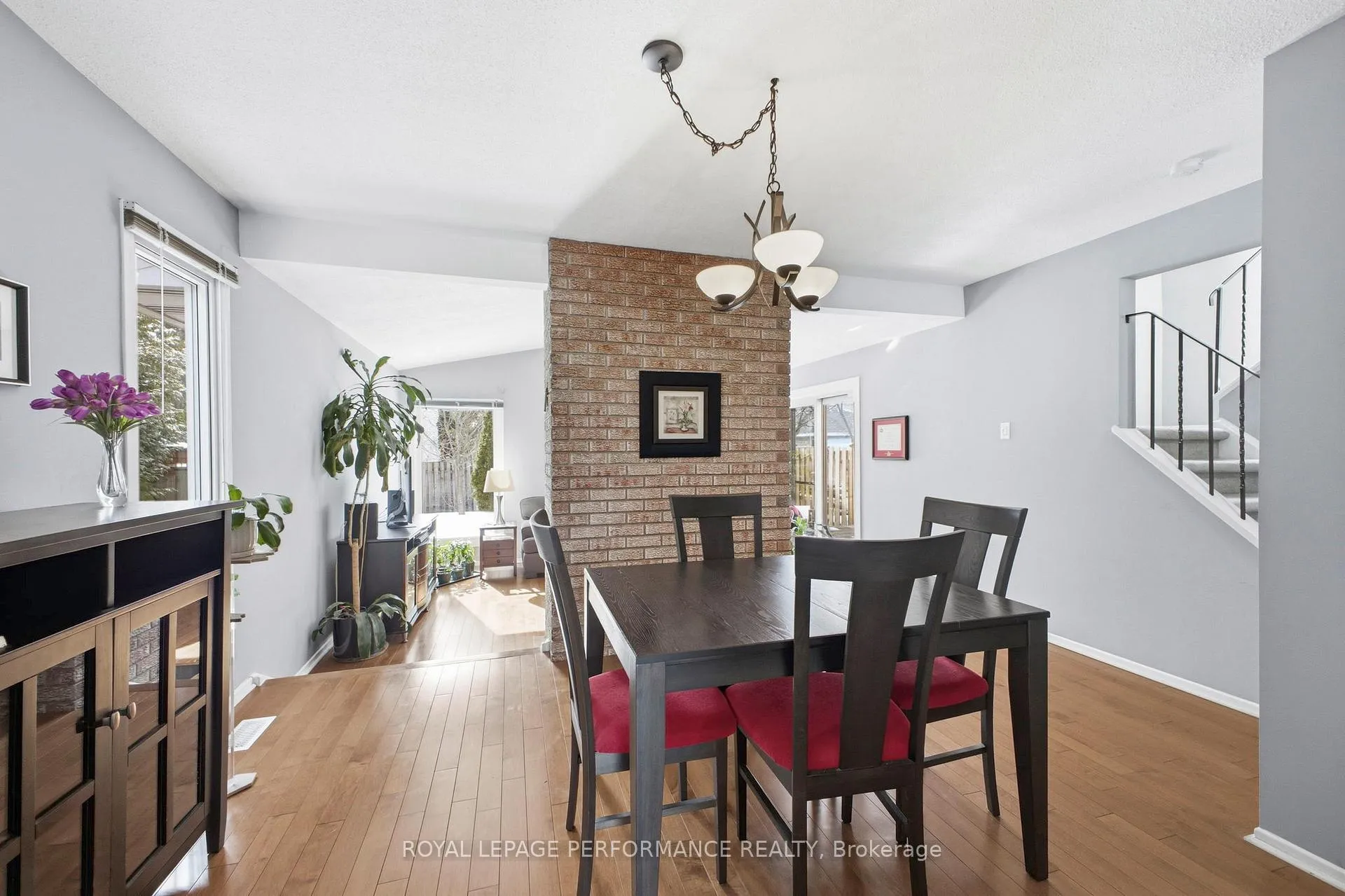 Photo 8 of 1089 St Emmanuel Terrace, Ottawa, Convent Glen North — HOMEH