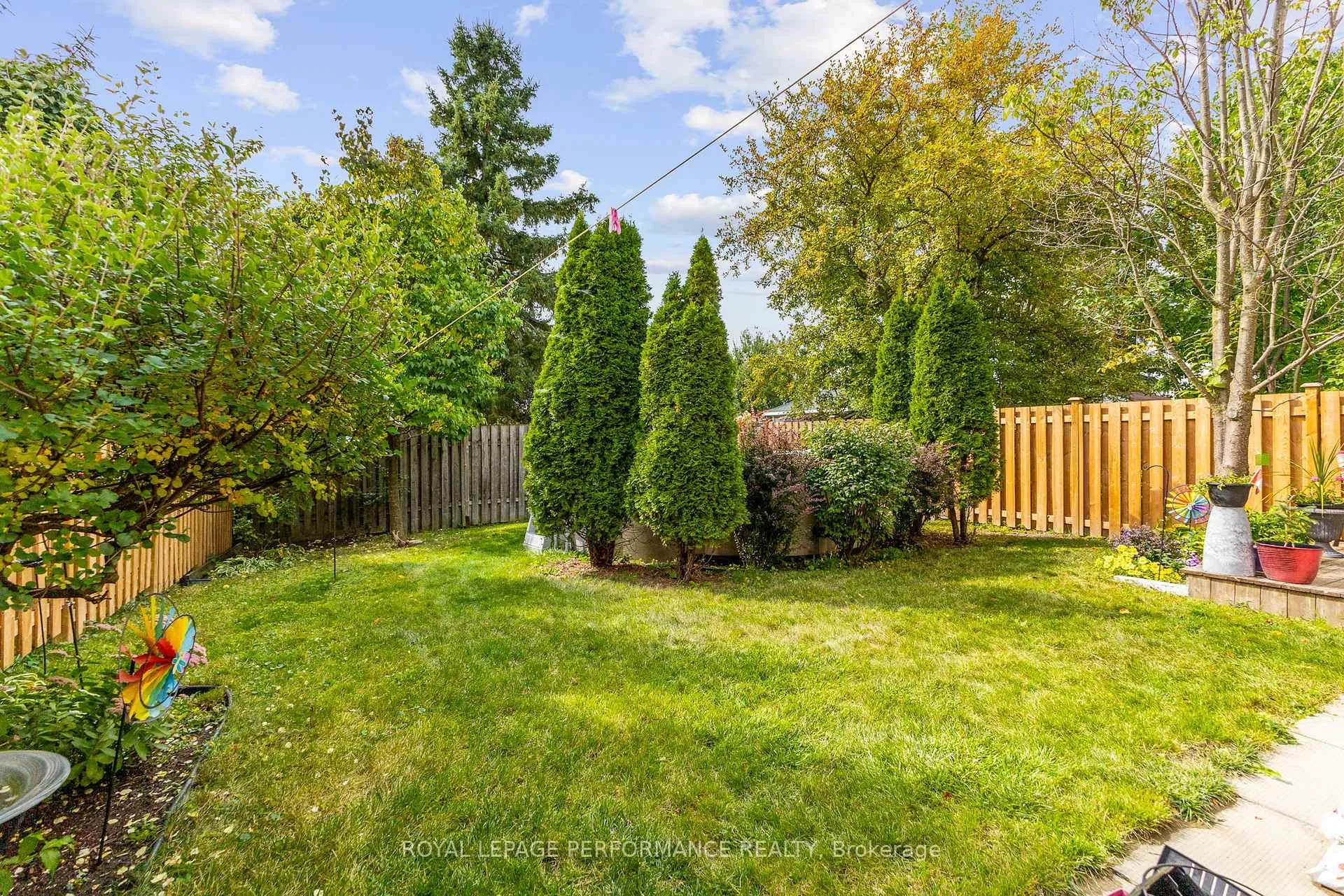 Photo 37 of 1089 St Emmanuel Terrace, Ottawa, Convent Glen North — HOMEH