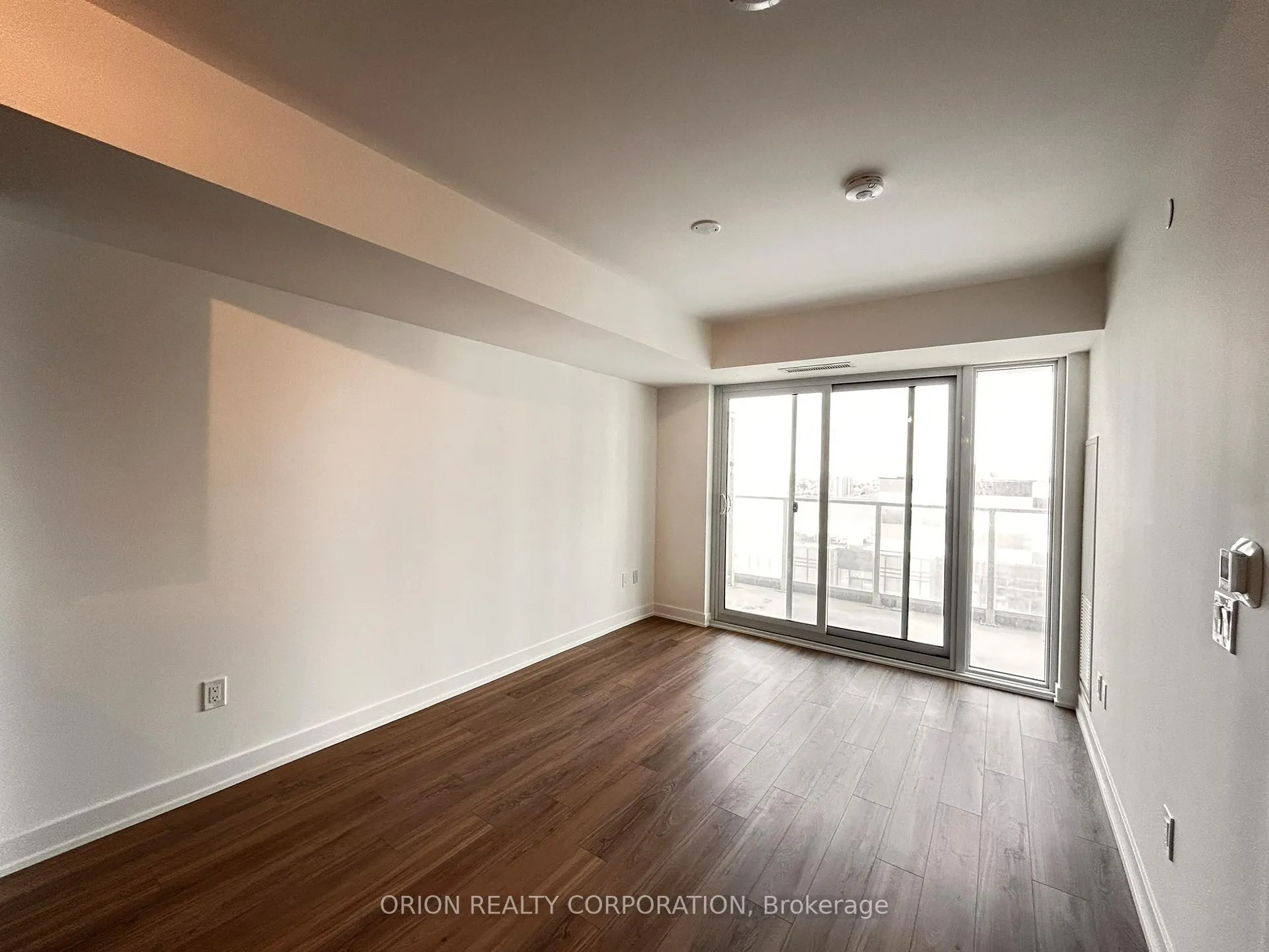 Photo 9 of Unit 1910, 1010 Sandy Beach Road, Pickering, Bay Ridges — HOMEH