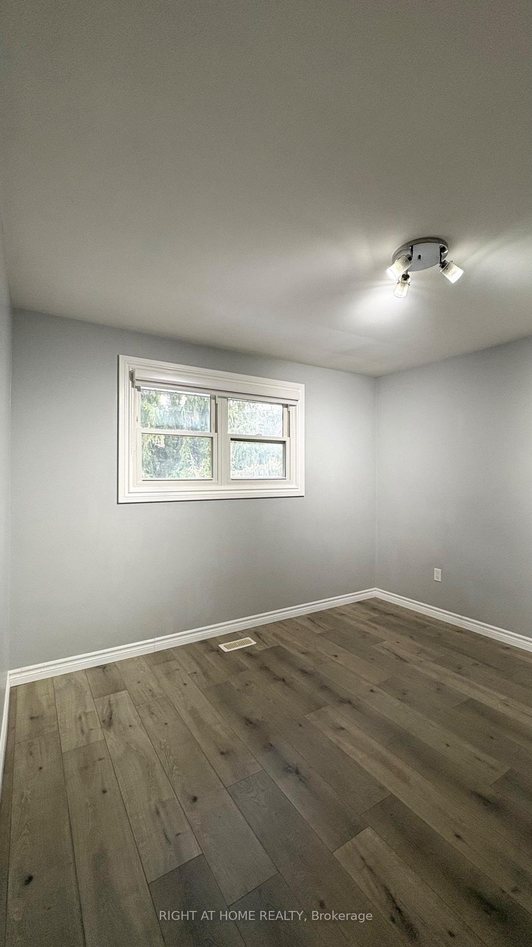 Photo 18 of 444 Quigley Road, Hamilton, Vincent — HOMEH