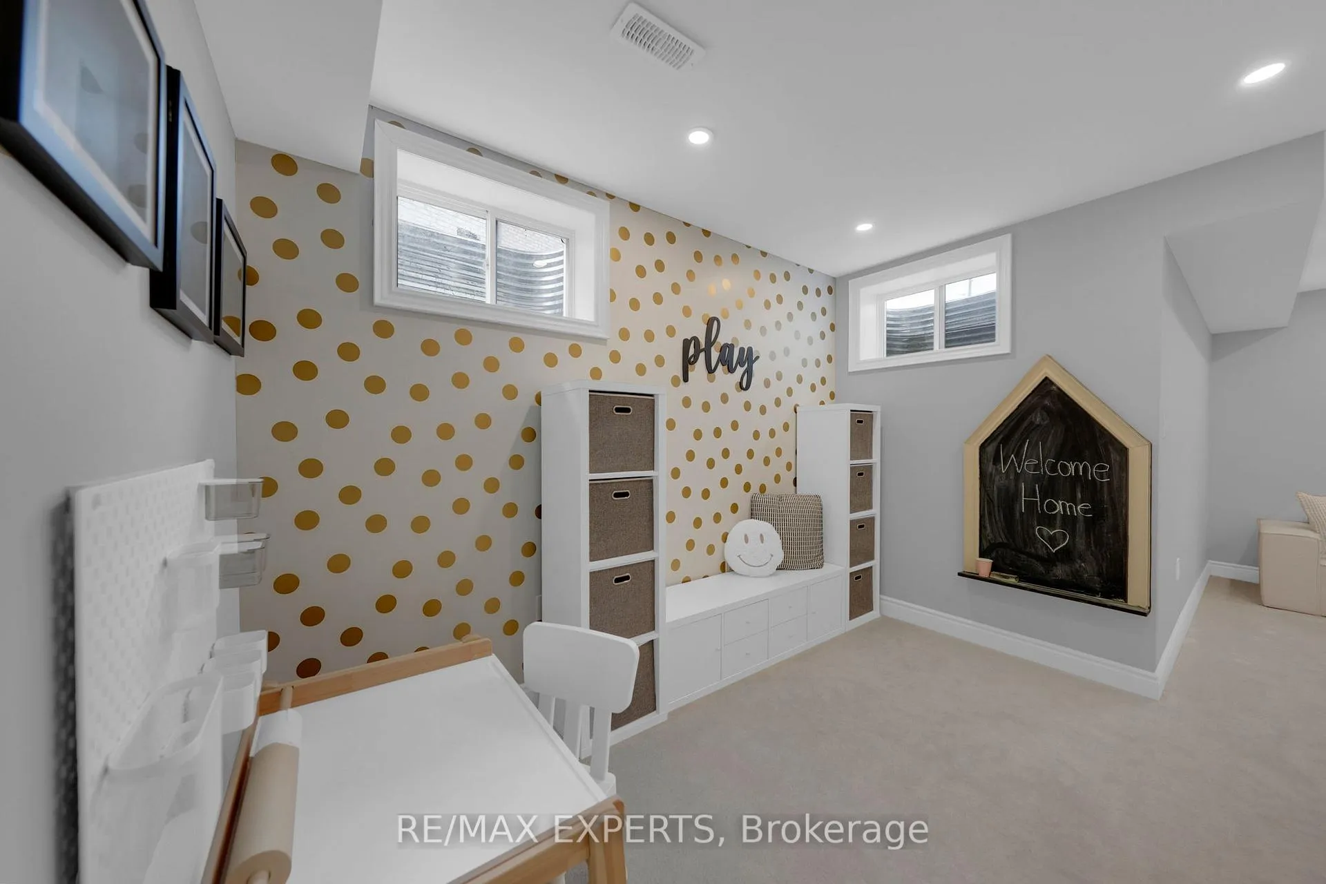 Photo 33 of 167 Walker Boulevard, New Tecumseth, Alliston — HOMEH