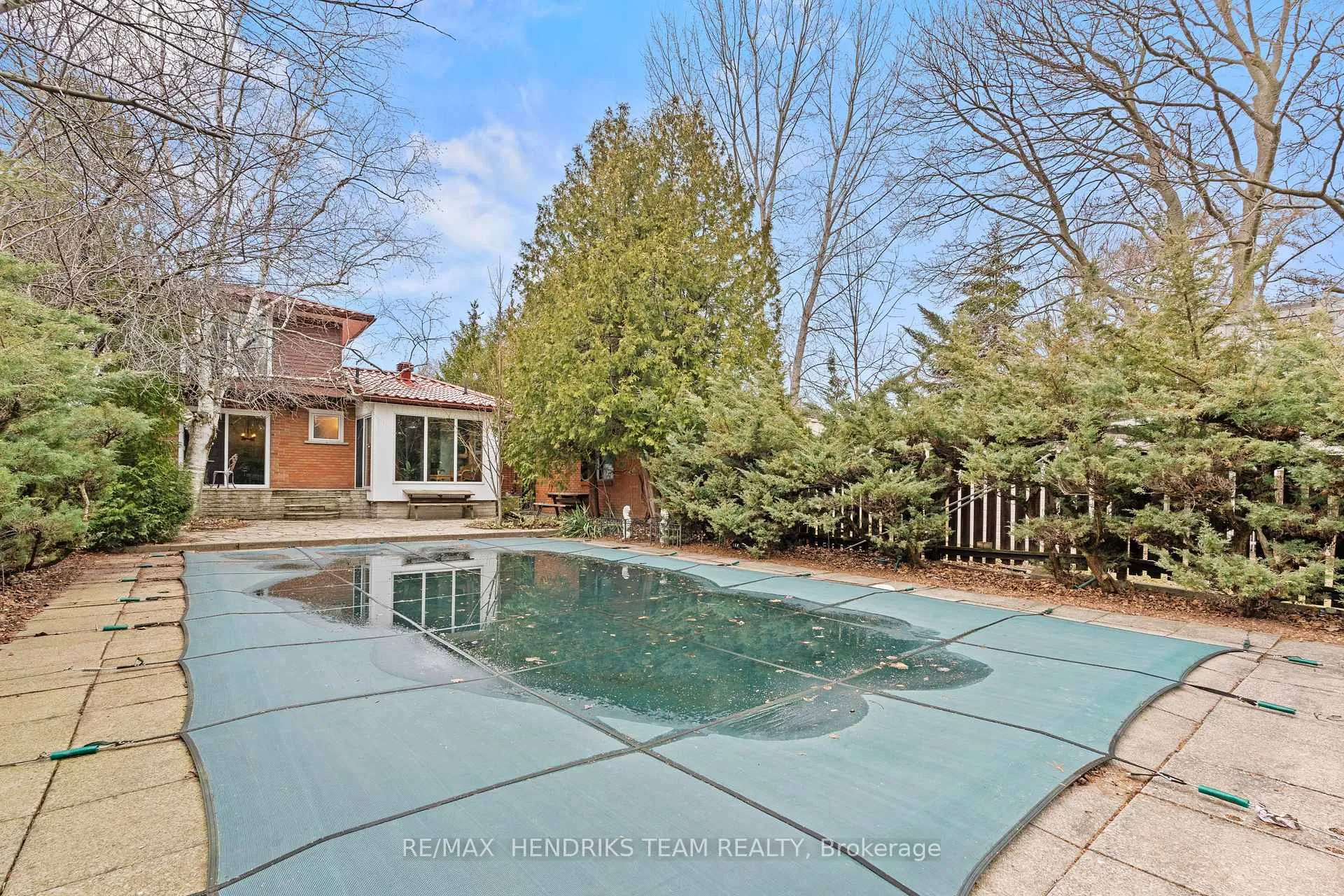 Photo 38 of 4 Ross Street, St. Catharines, Vine/Linwell — HOMEH