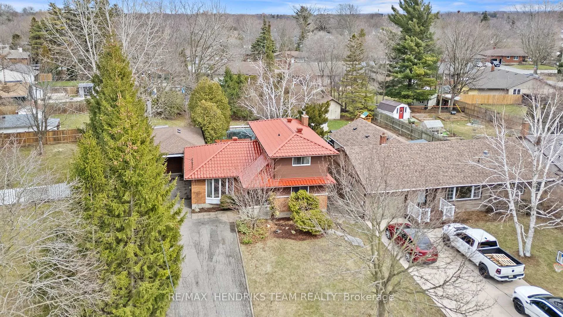 Photo 42 of 4 Ross Street, St. Catharines, Vine/Linwell — HOMEH
