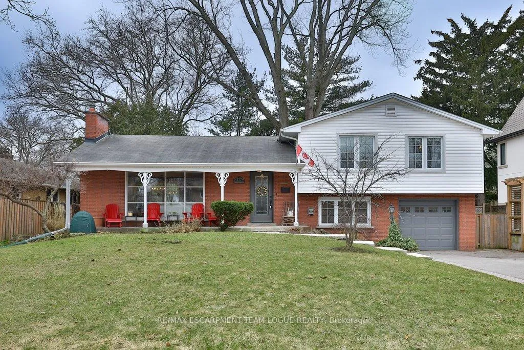 Photo 1 of 377 Arden Crescent, Burlington, Shoreacres — HOMEH