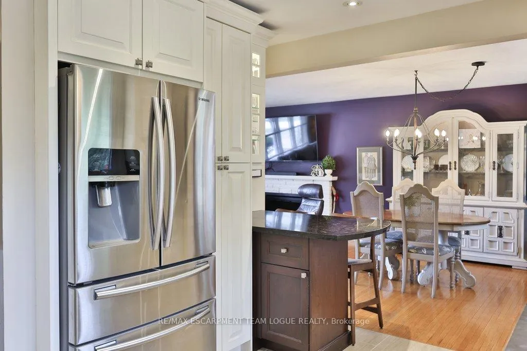 Photo 19 of 377 Arden Crescent, Burlington, Shoreacres — HOMEH