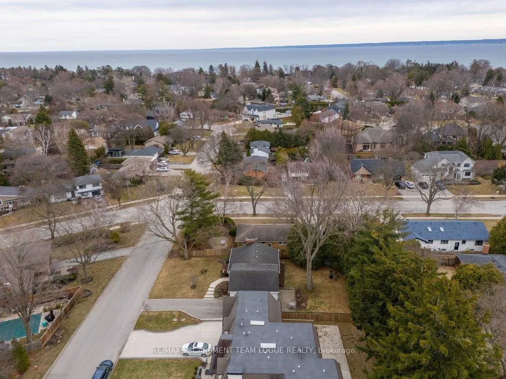Photo 50 of 377 Arden Crescent, Burlington, Shoreacres — HOMEH
