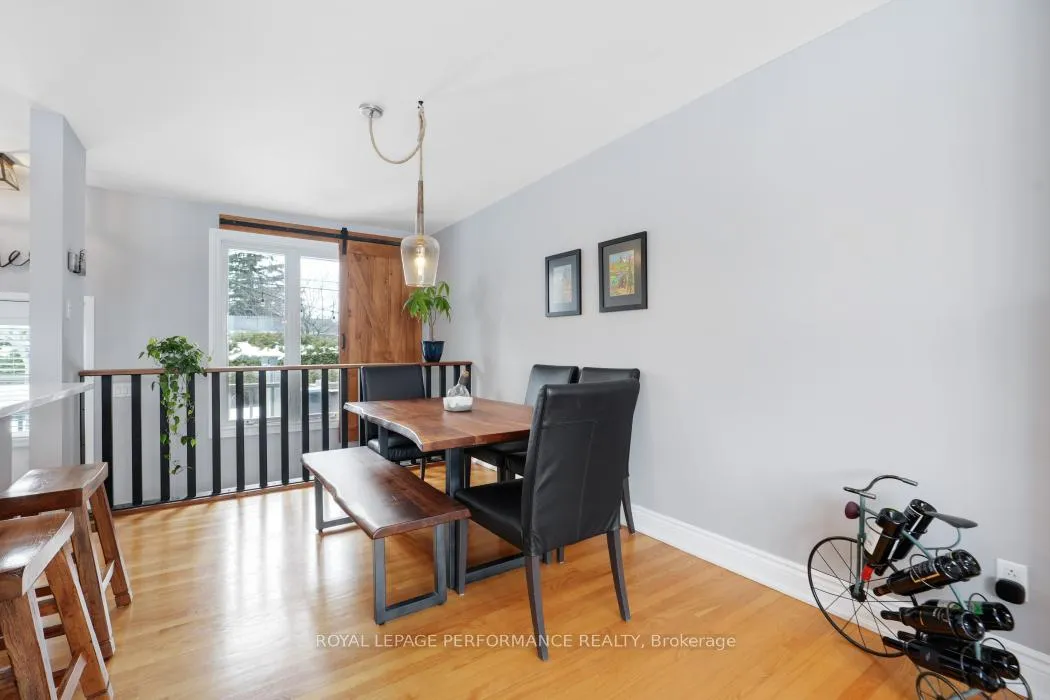 Photo 8 of 12 Willeth Avenue, Ottawa, City View/Skyline/Fisher Heights/Parkwood Hills — HOMEH