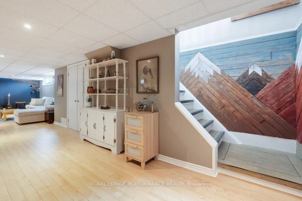 Photo 31 of 12 Willeth Avenue, Ottawa, City View/Skyline/Fisher Heights/Parkwood Hills — HOMEH
