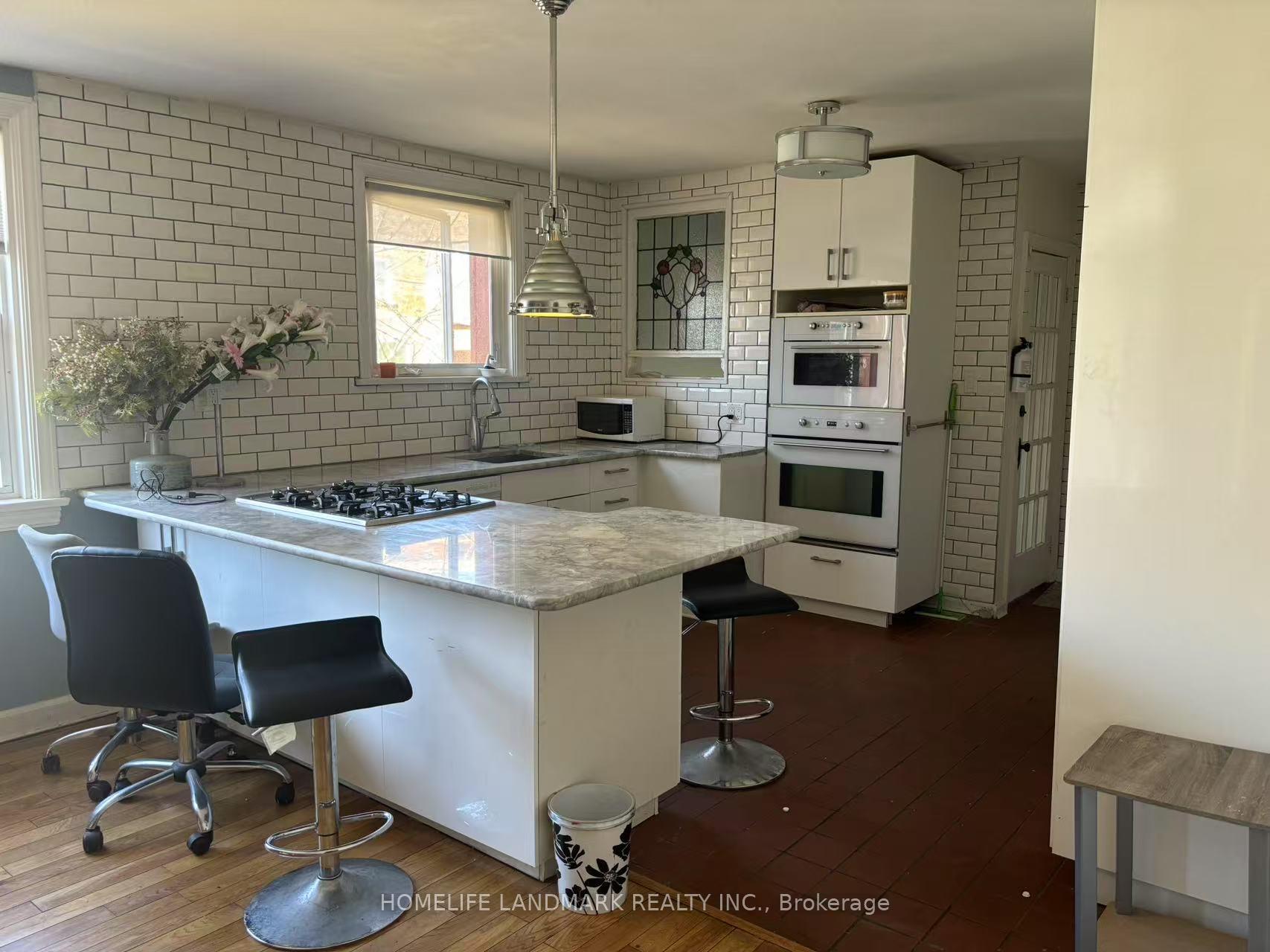 Photo 2 of Unit Unit 1, 34 Dunlop Street, Kingston, Central City East — HOMEH