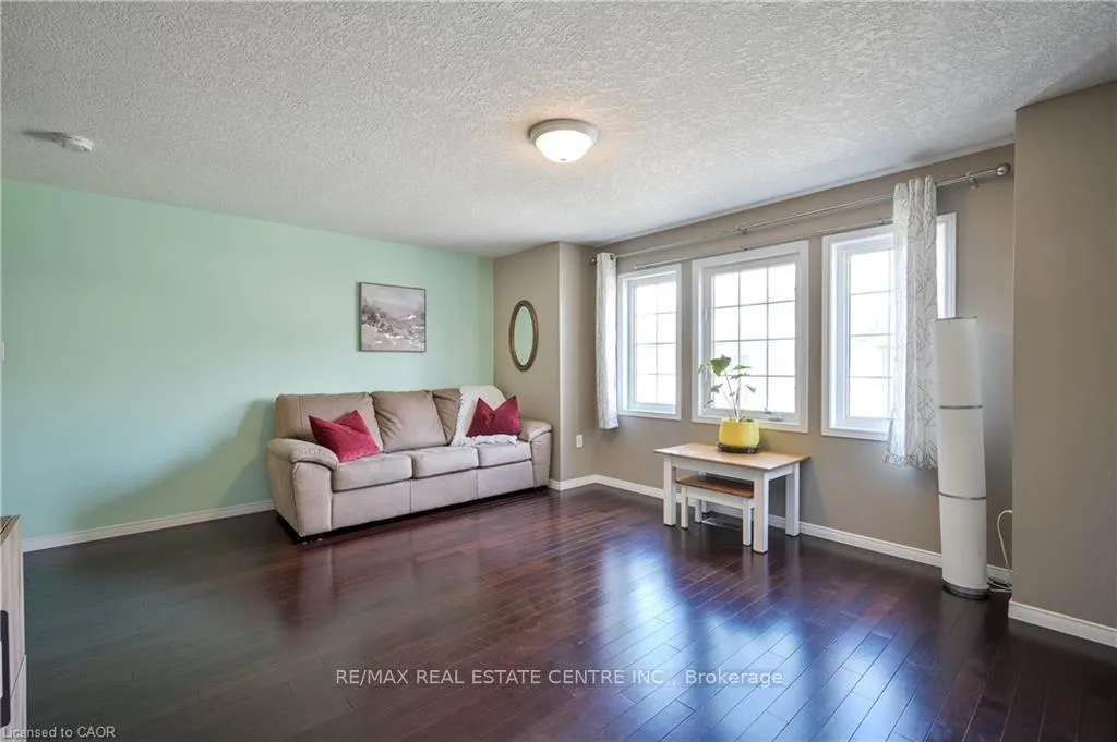 Photo 11 of Unit D26, 85 Bankside Drive, Kitchener — HOMEH