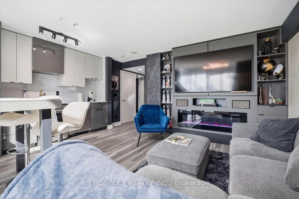 Photo 6 of 155 Legion Rd N 2309, Etobicoke, Mimico — HOMEH