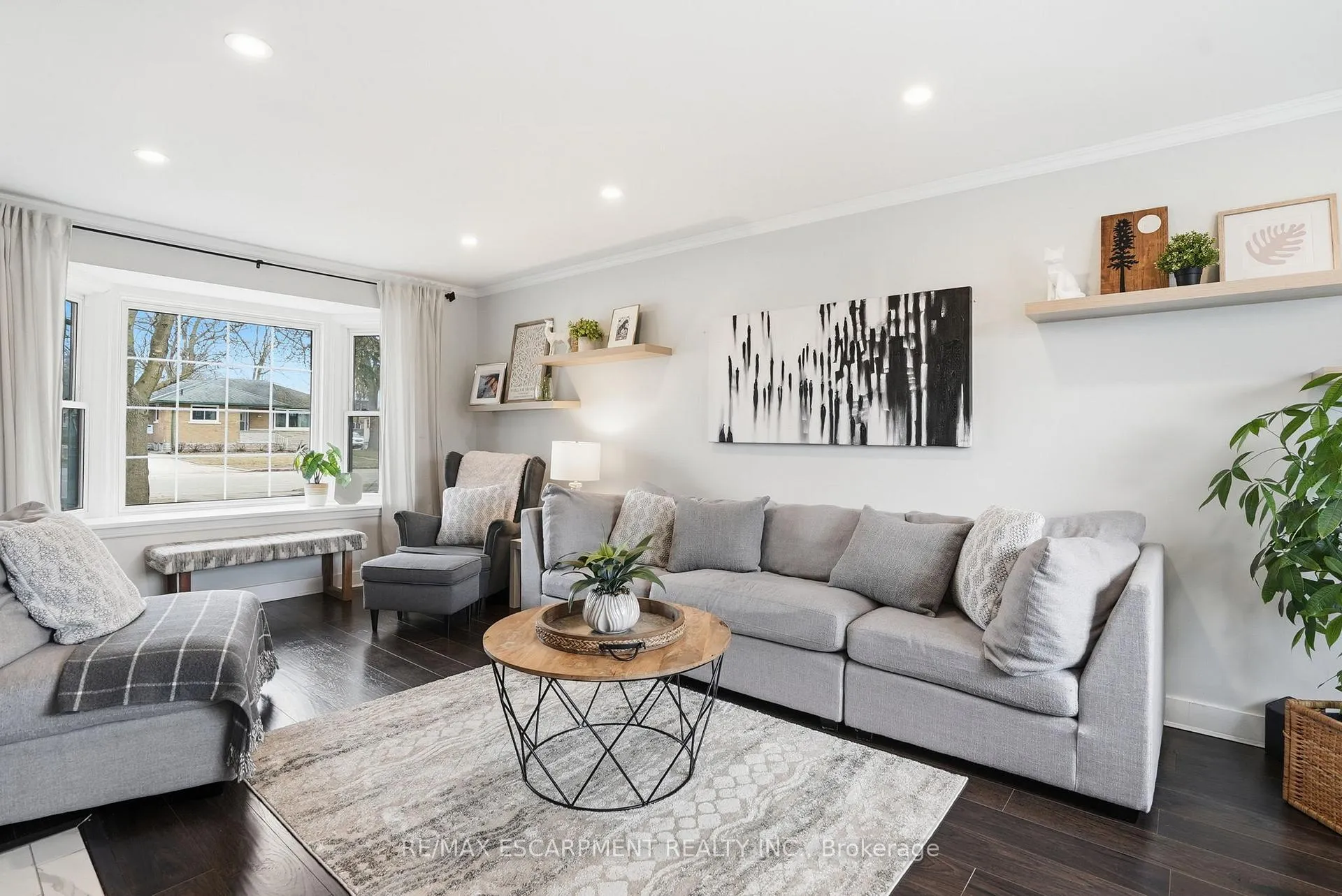Photo 5 of 106 Laurel Street, Waterloo — HOMEH
