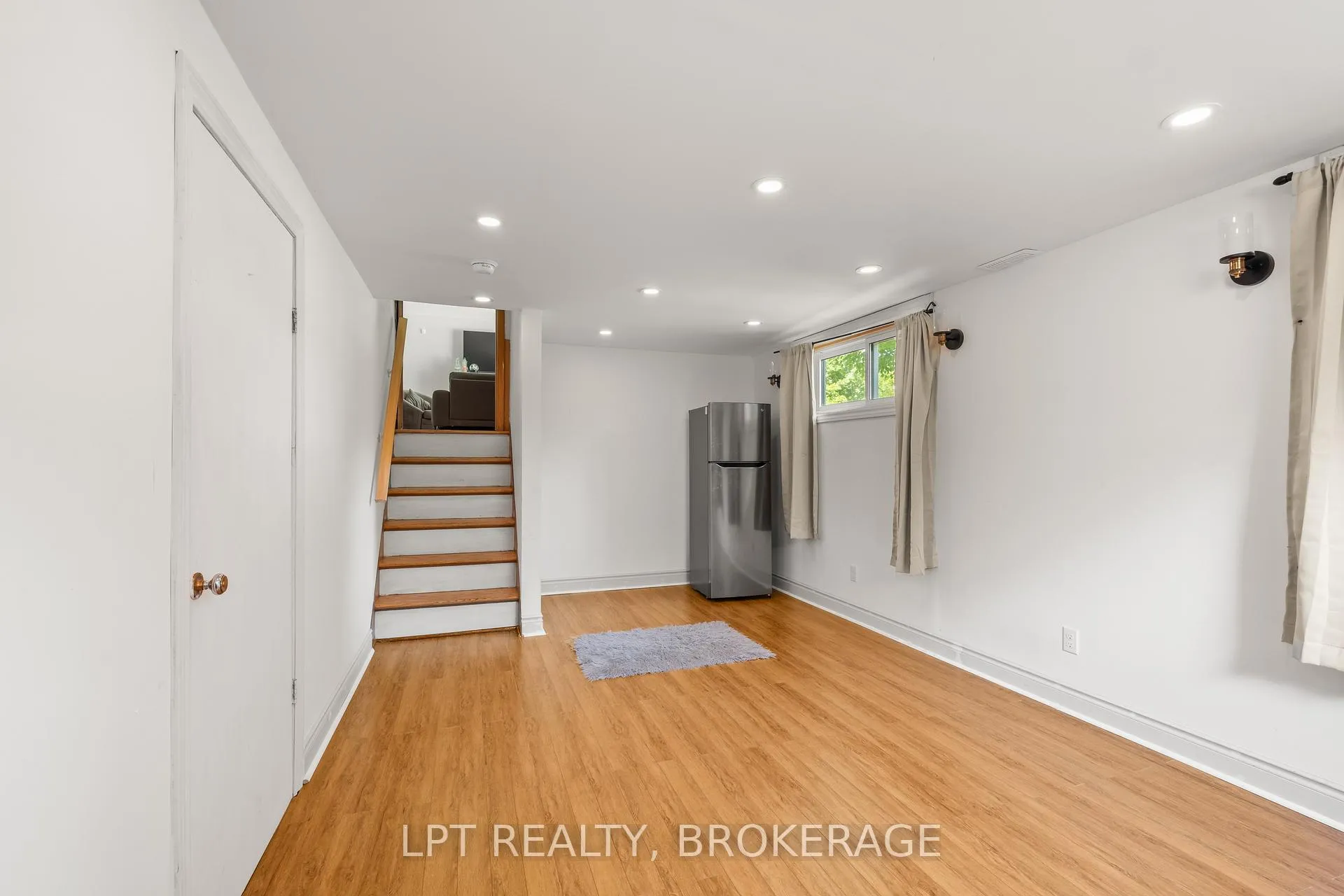 Photo 23 of 14 Herchmer Crescent, Kingston, Central City West — HOMEH